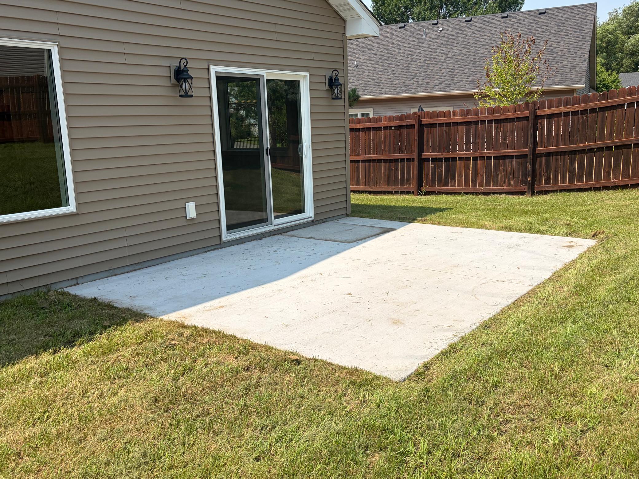 2075 Langston Lane Ne Property Photo 3