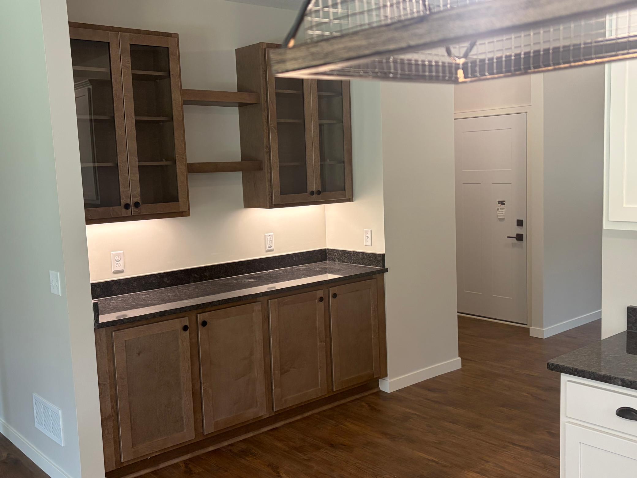 2075 Langston Lane Ne Property Photo 8