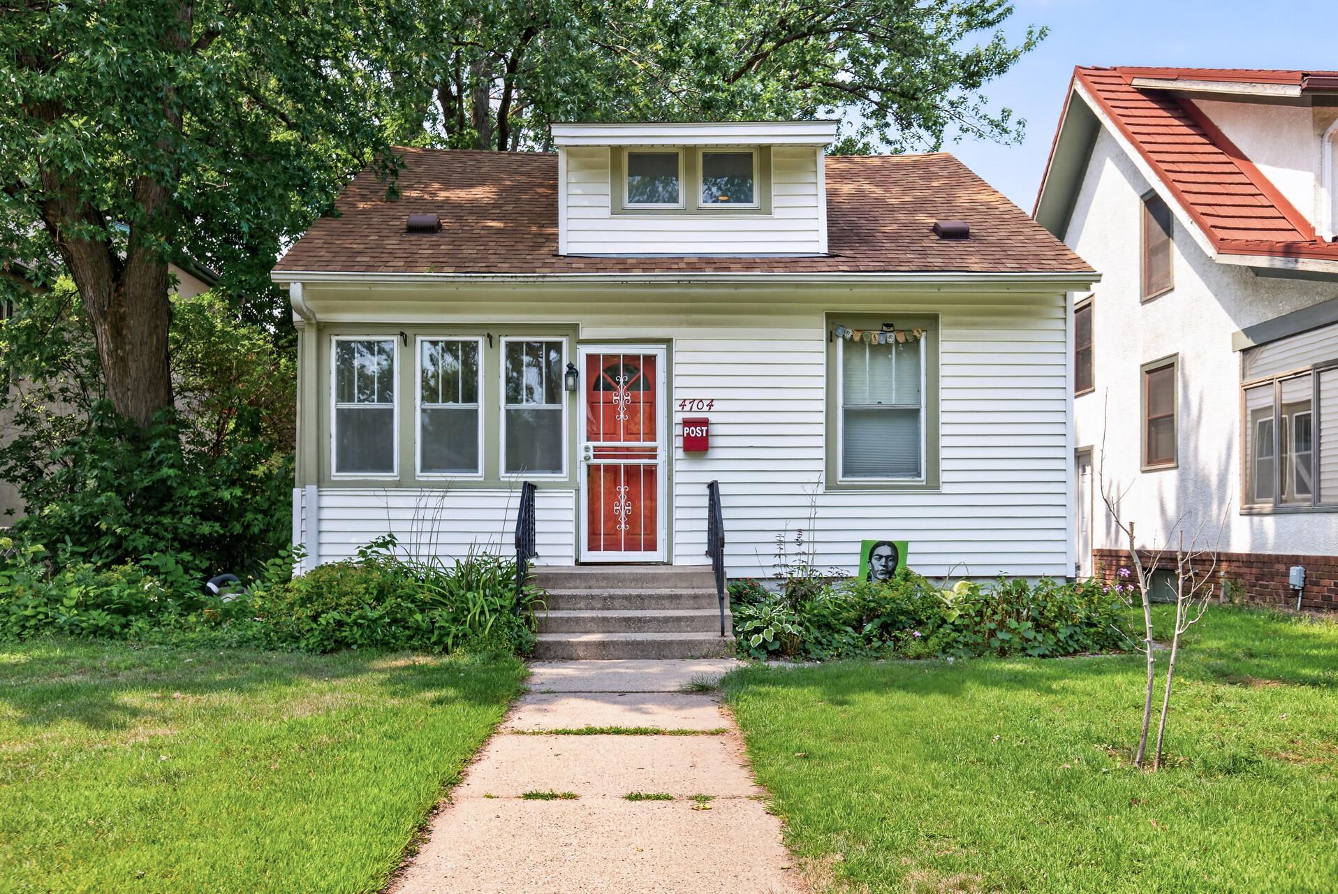 4704 Harriet Avenue Property Photo 1