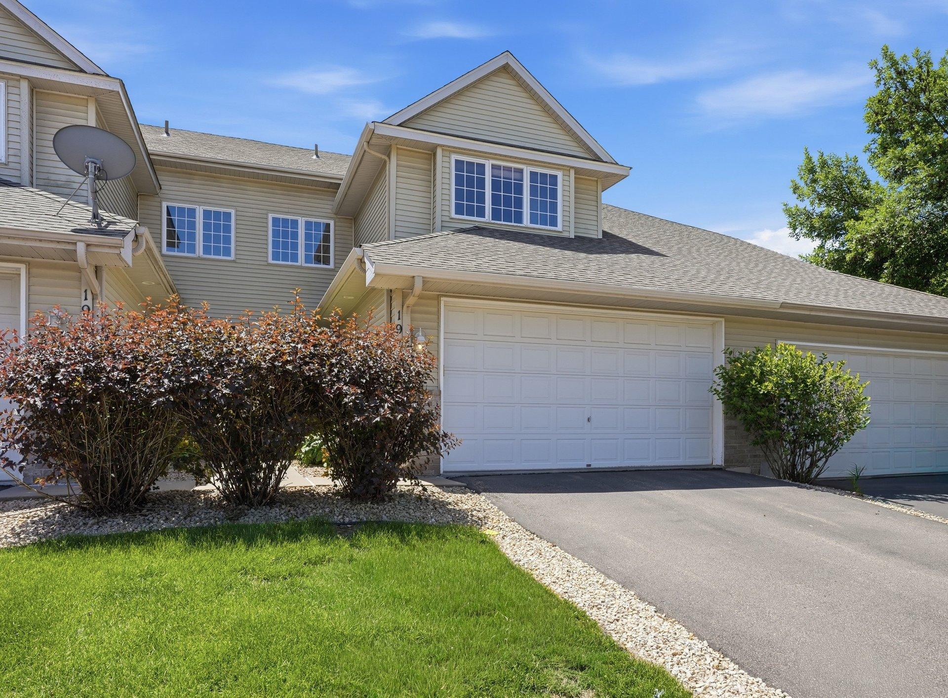 1971 Andrew Court