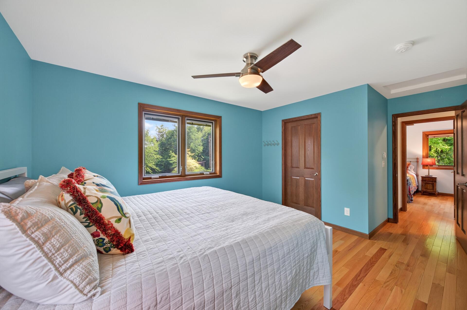 1817 W 59th Street W Property Photo 22