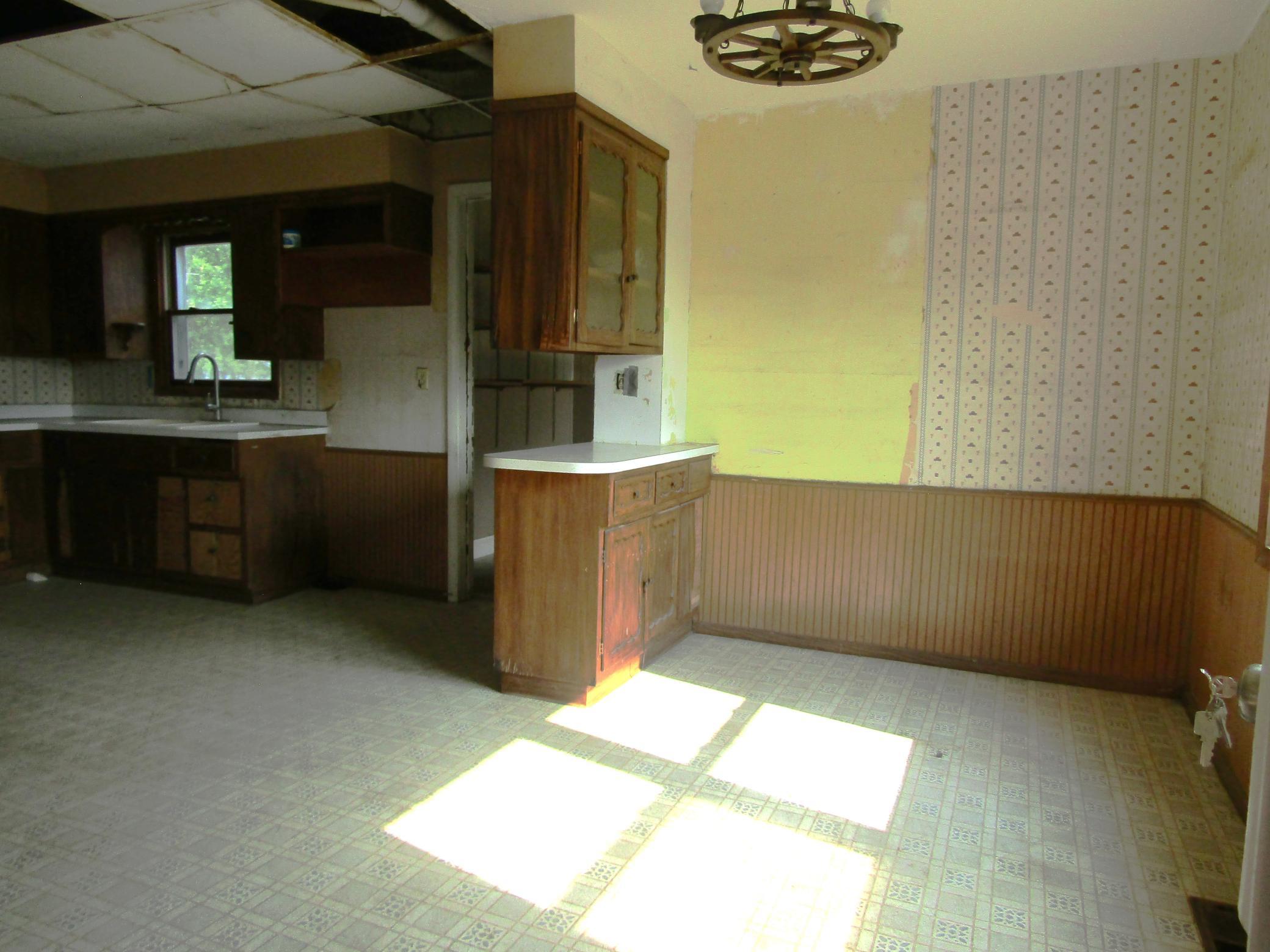 12080 30th Avenue Se Property Photo 8