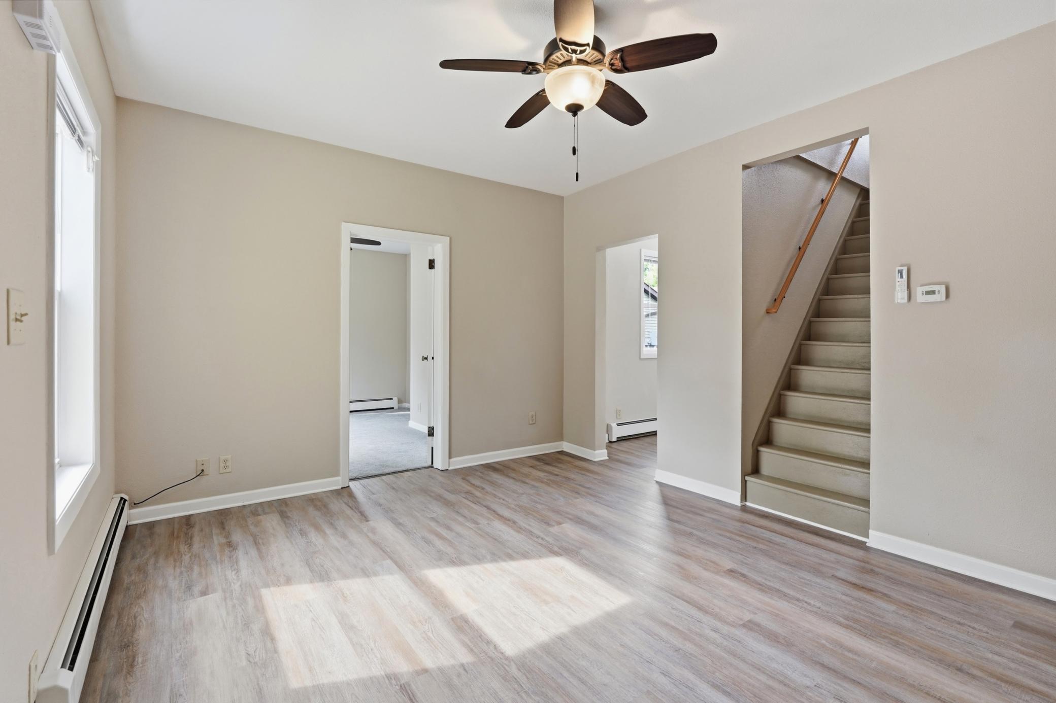 109 Kneale Avenue S Property Photo 6