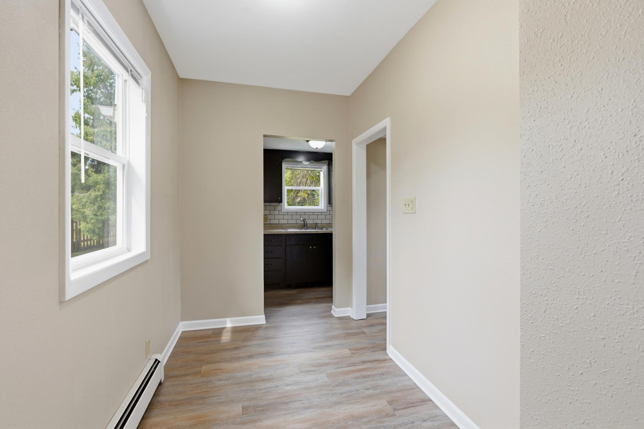 109 Kneale Avenue S Property Photo 13