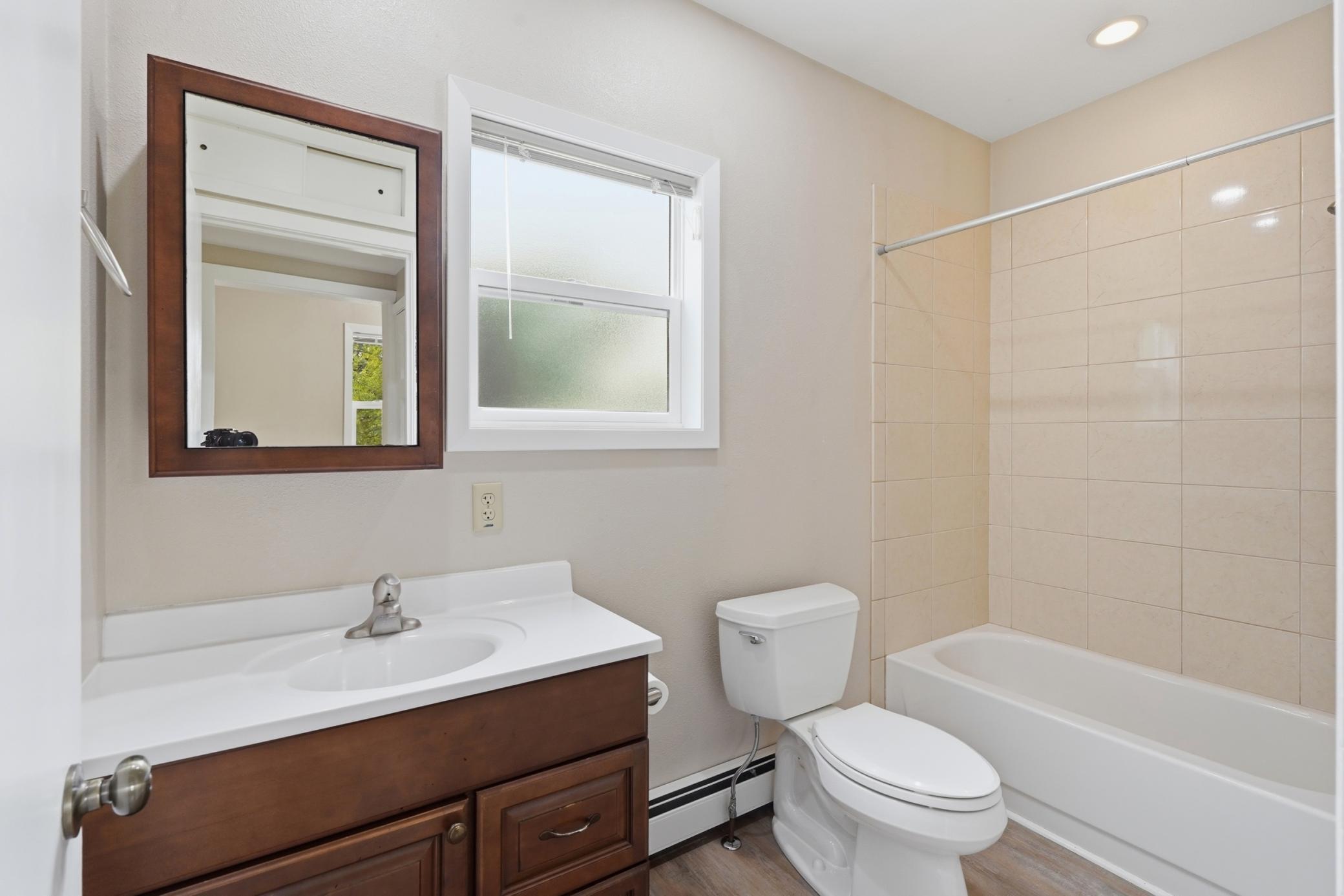 109 Kneale Avenue S Property Photo 16