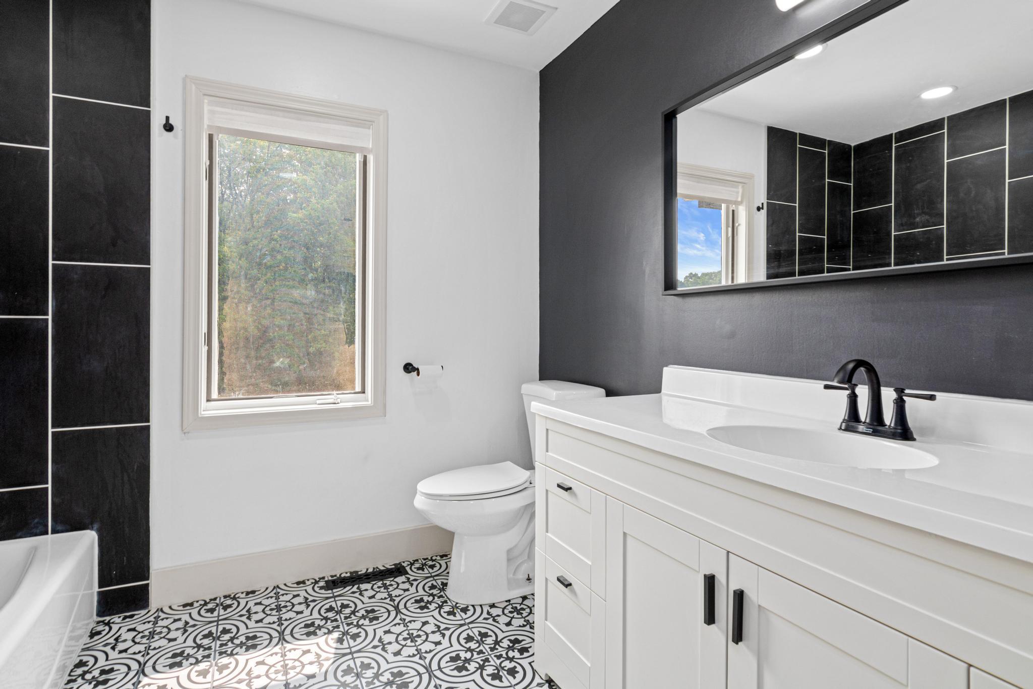 13629 Glasgow Lane Property Photo 33