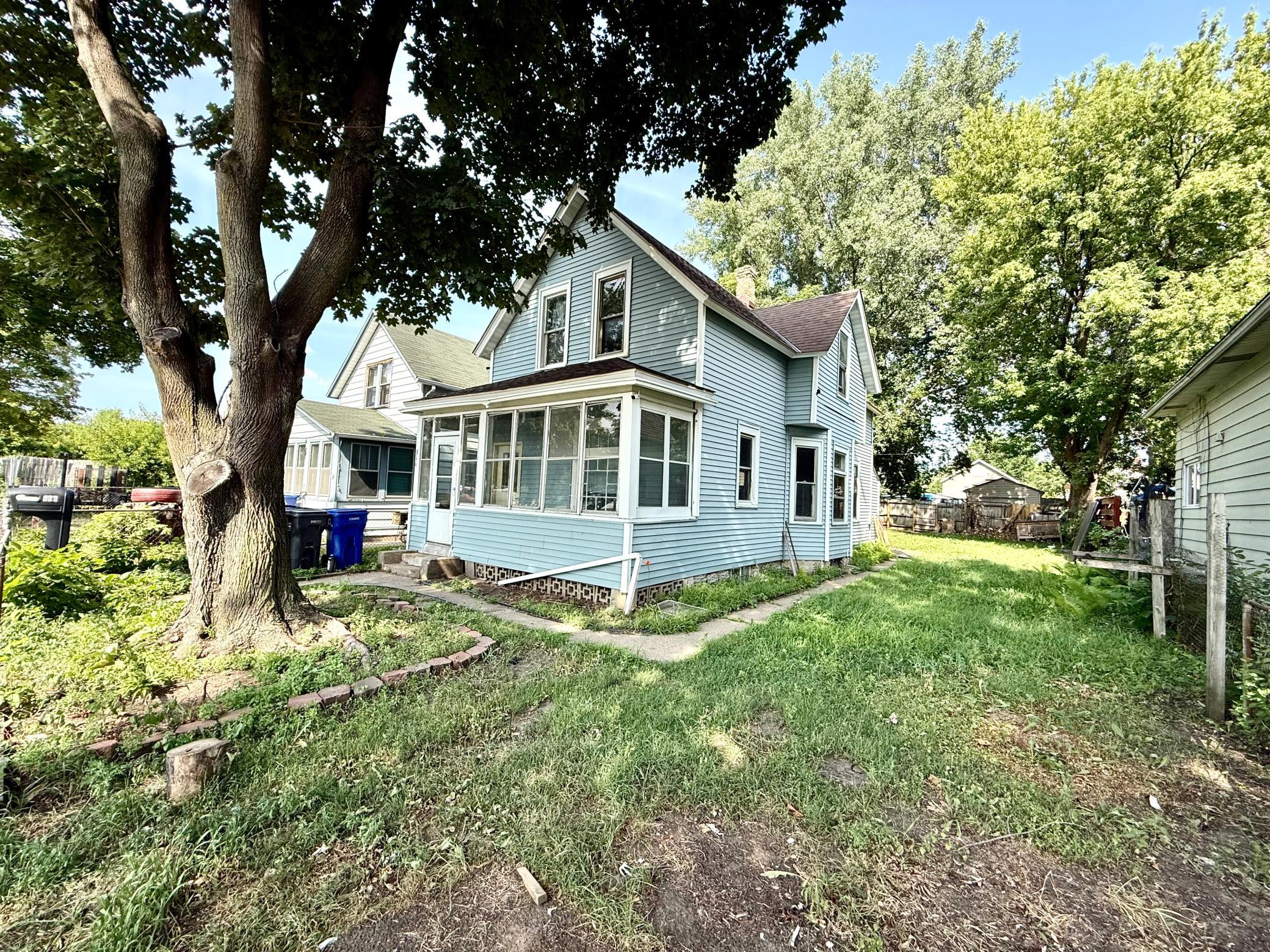 866 Duluth Street Property Photo 1