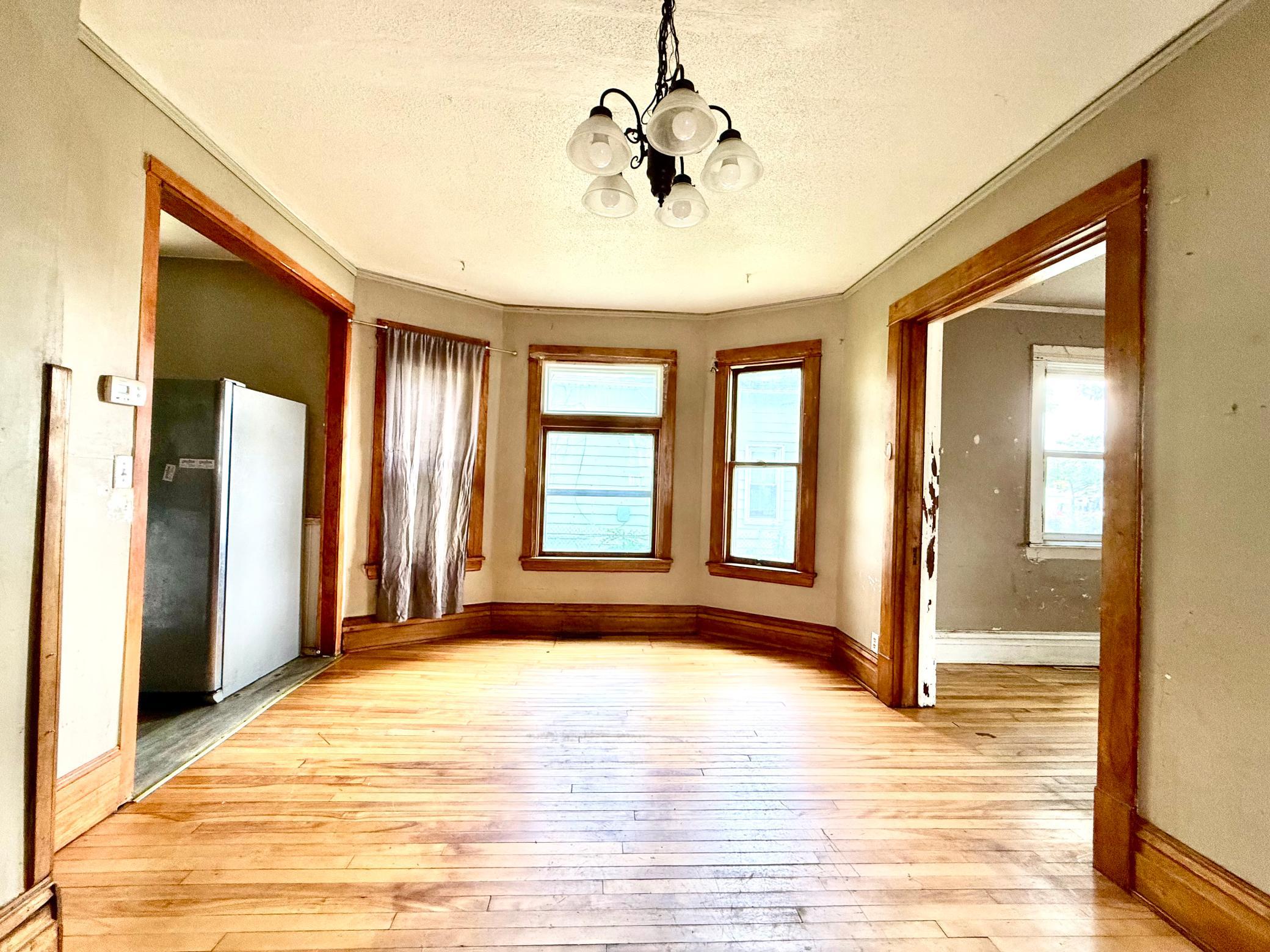 866 Duluth Street Property Photo 7