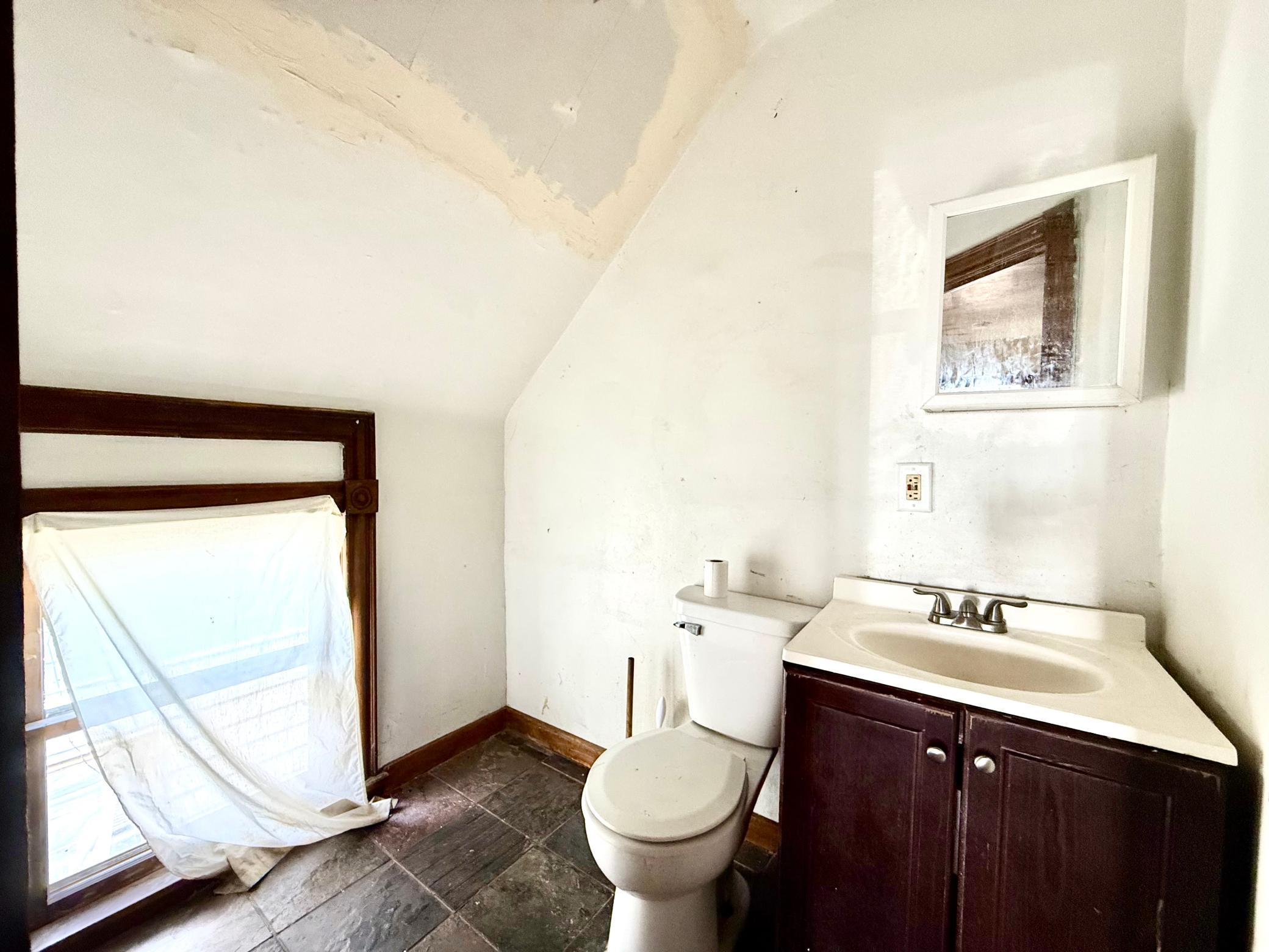 866 Duluth Street Property Photo 17