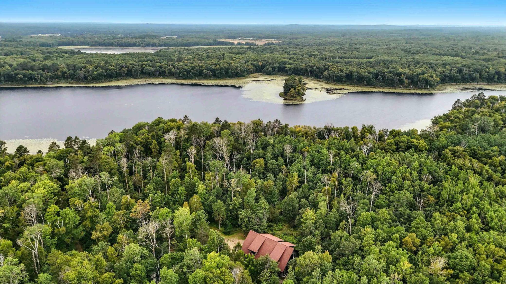 38509 Pickerel Trail Property Photo 1