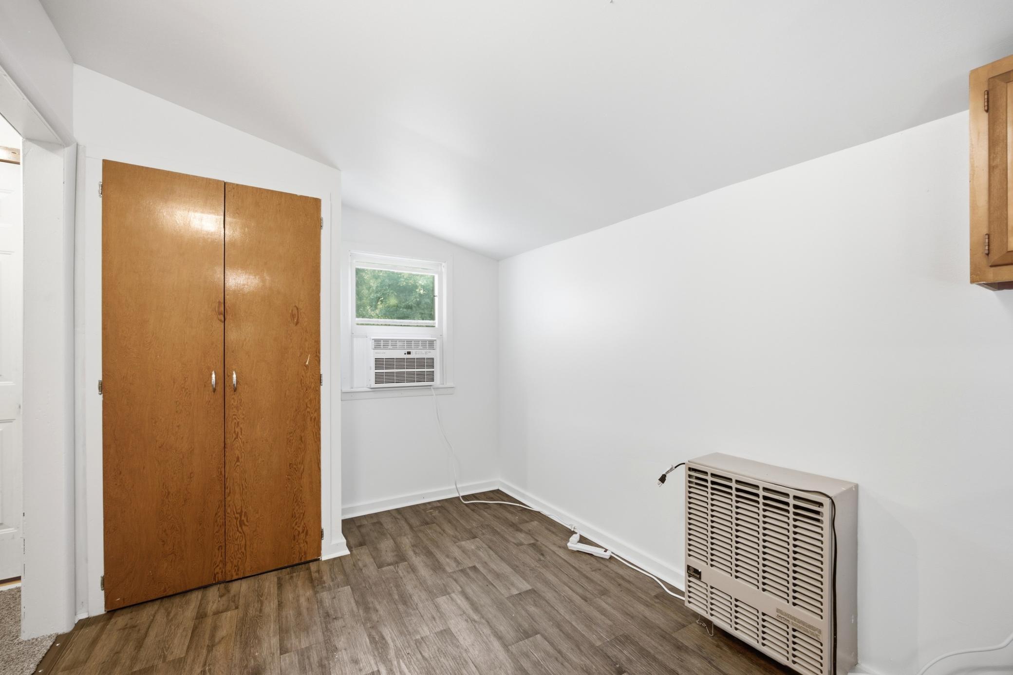 206 1st Avenue Ne Property Photo 22