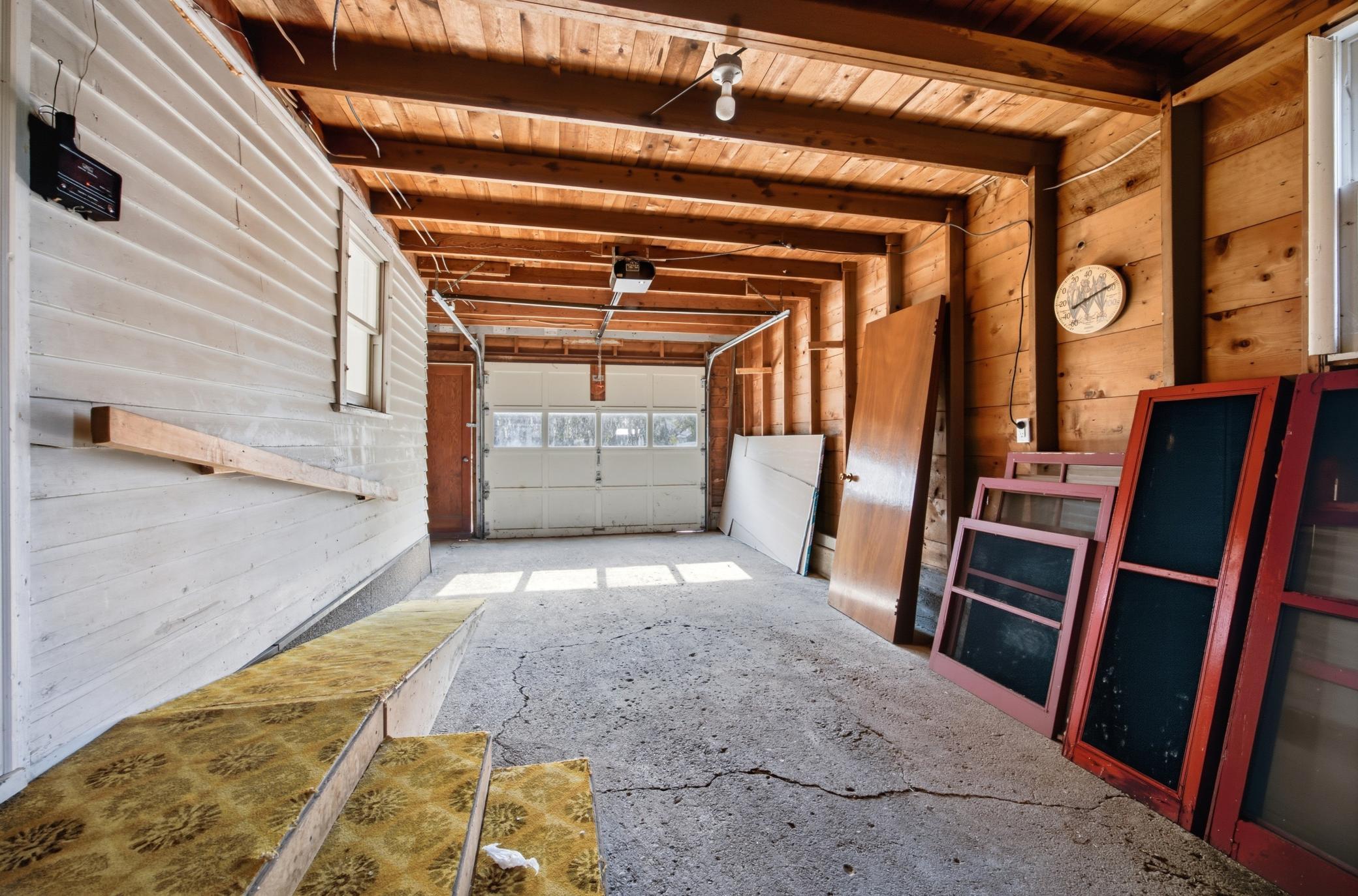 206 1st Avenue Ne Property Photo 27