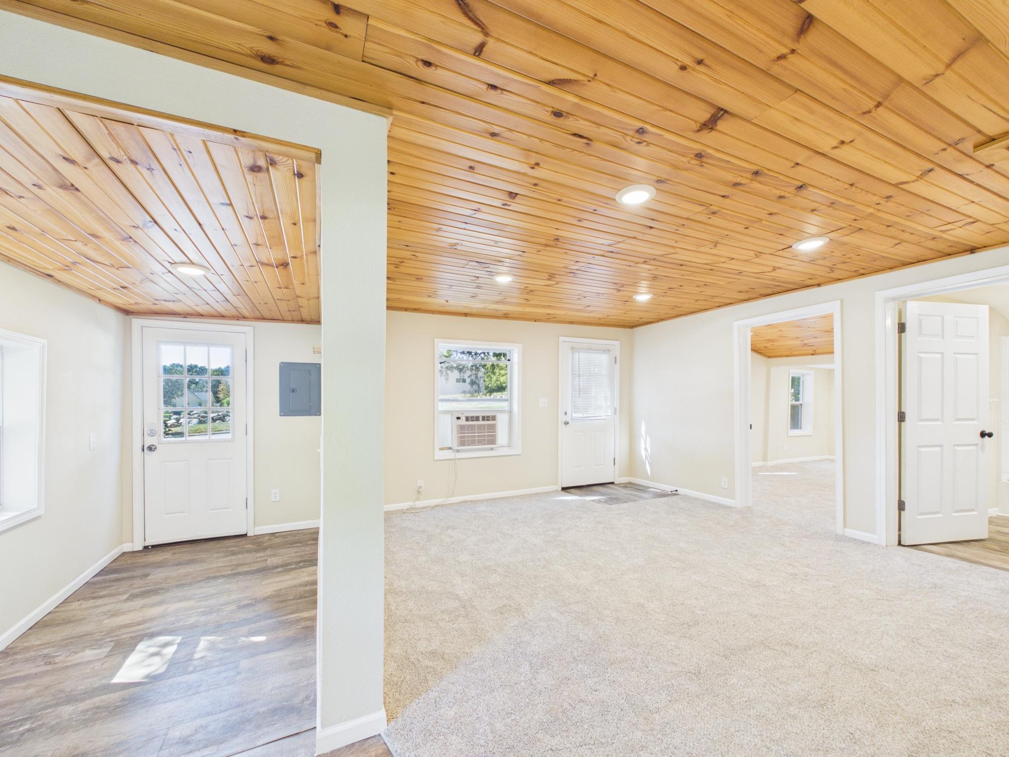 129 3rd Avenue Ne Property Photo 5