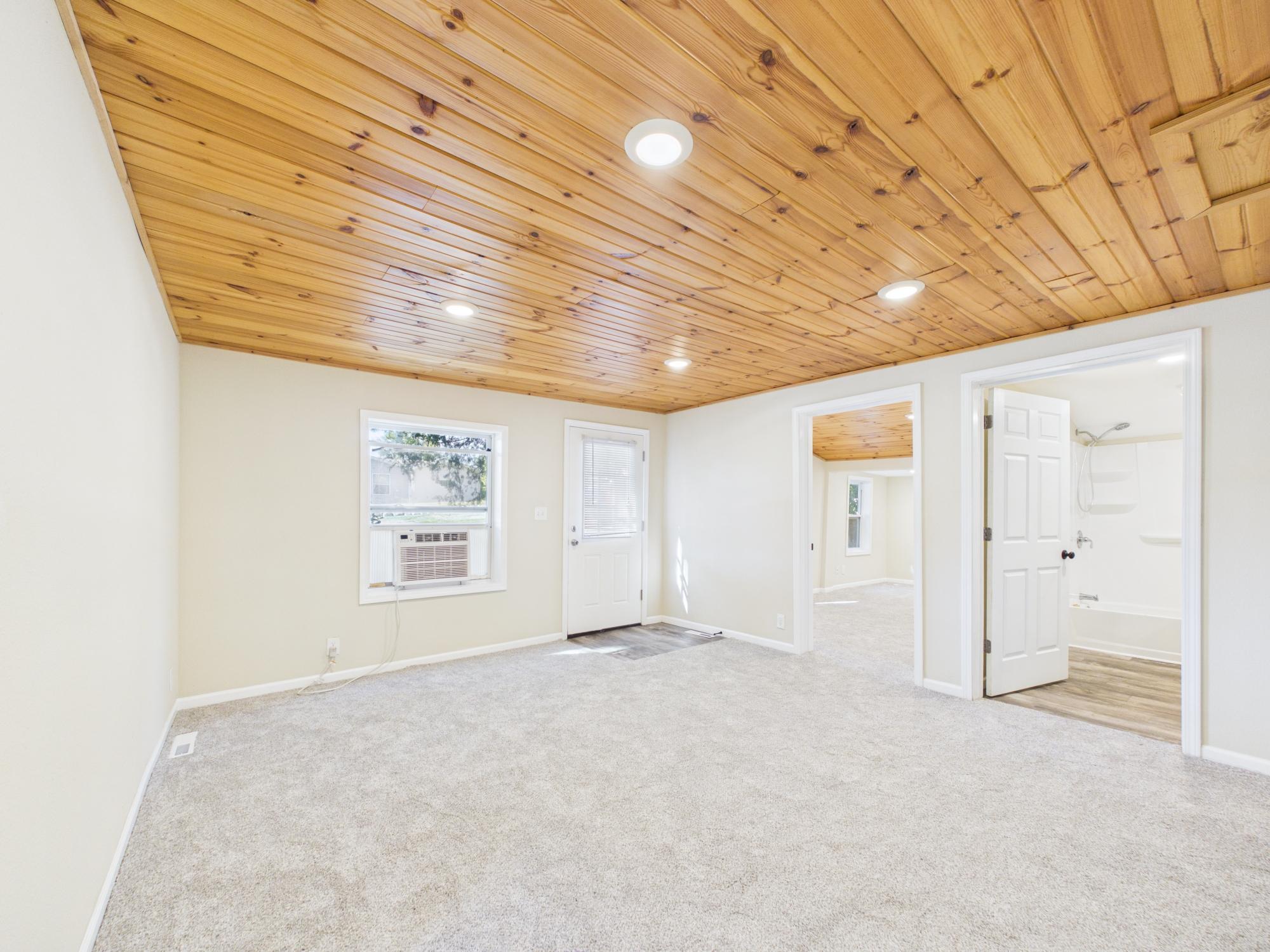 129 3rd Avenue Ne Property Photo 6