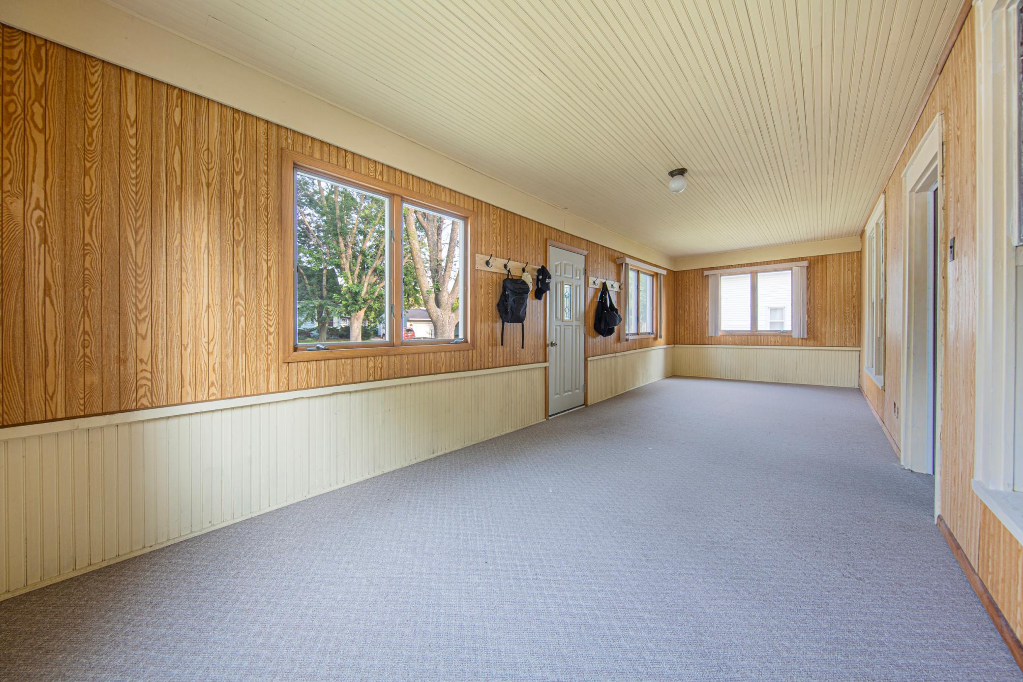 200 First Avenue Se Property Photo 3