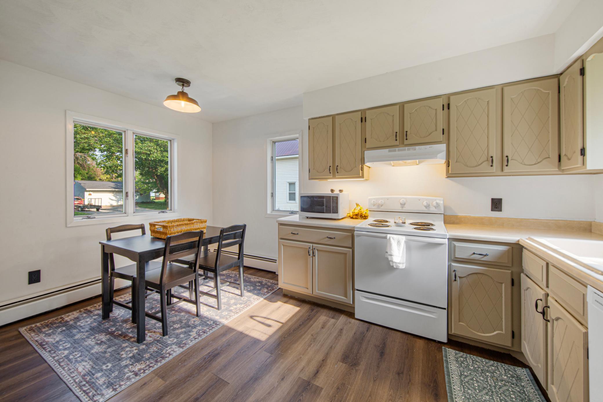 200 First Avenue Se Property Photo 11