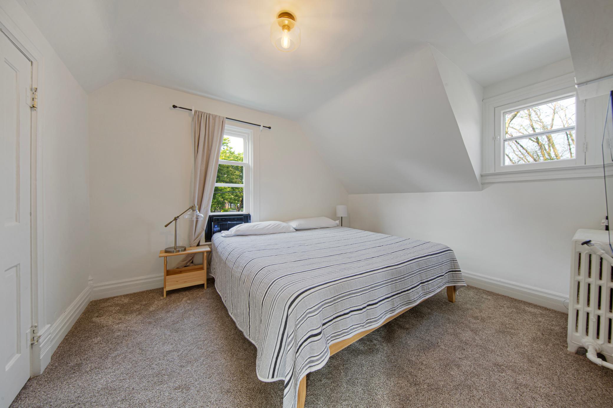 200 First Avenue Se Property Photo 18