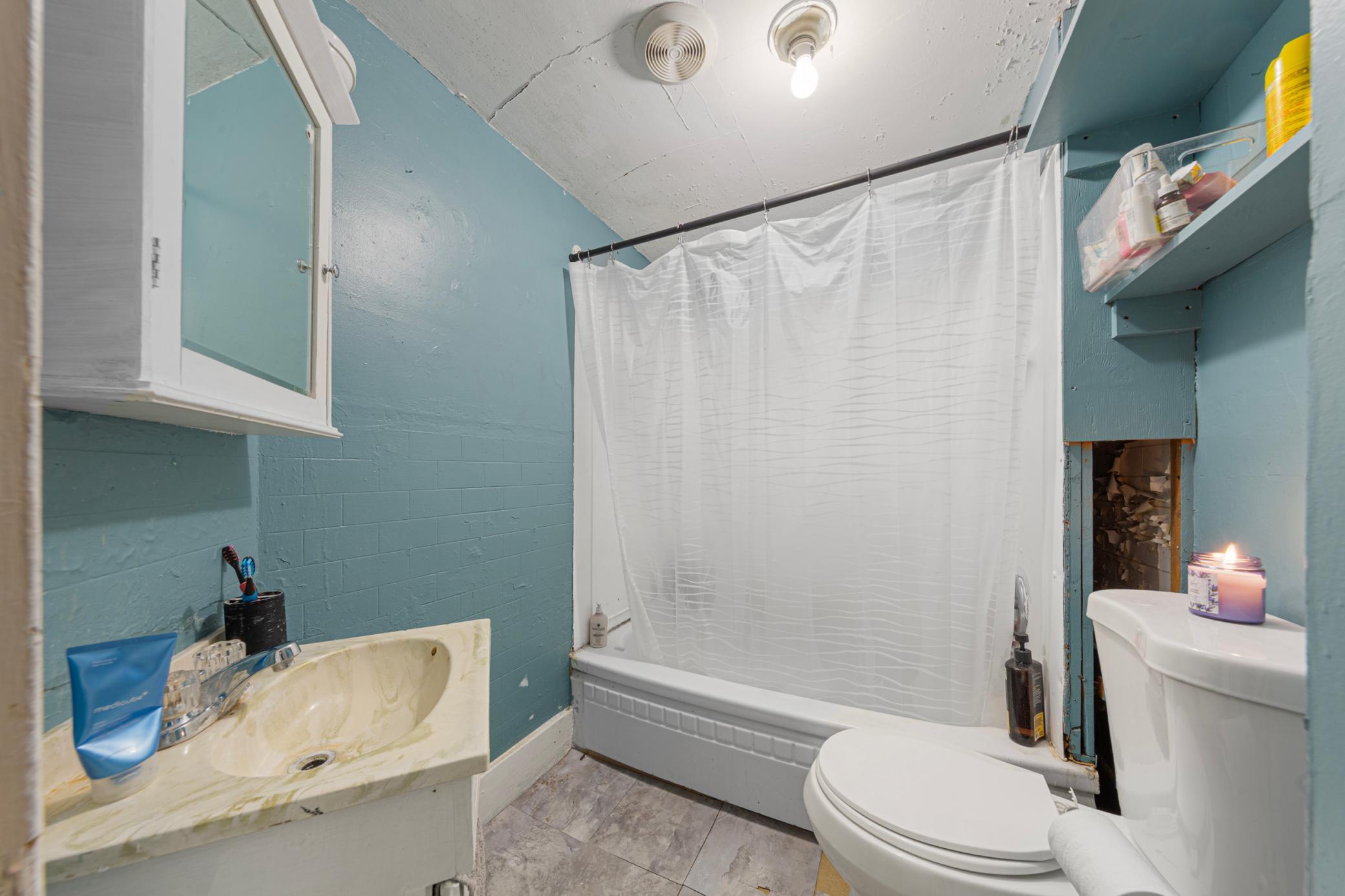 518 E 5th Street Property Photo 21