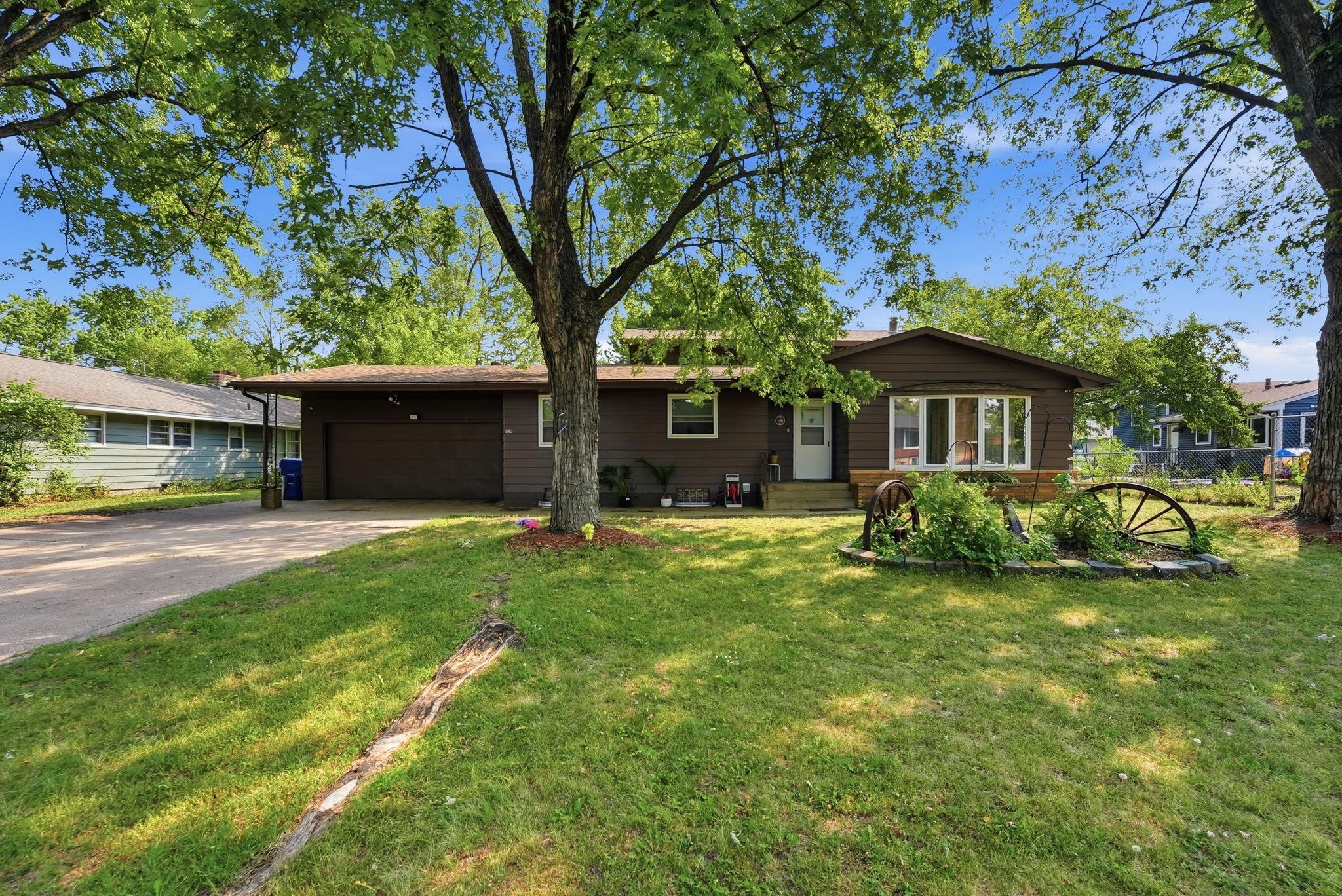 1204 Whitney Drive Property Photo 1