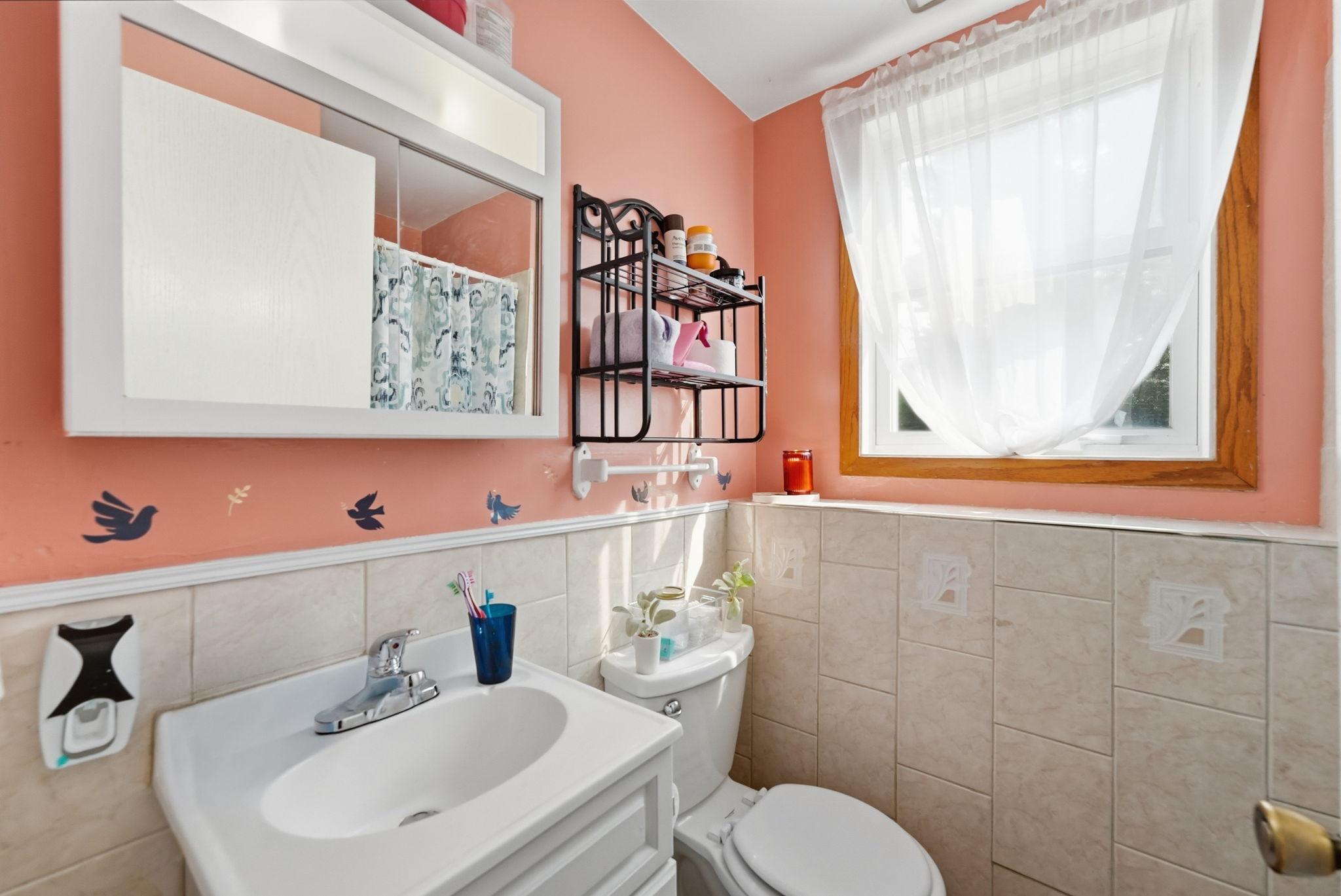 1204 Whitney Drive Property Photo 15