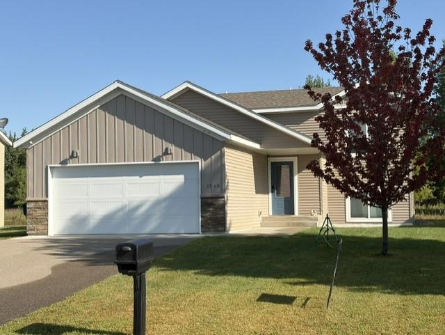 1709 Maple Leaf Lane Property Photo 1