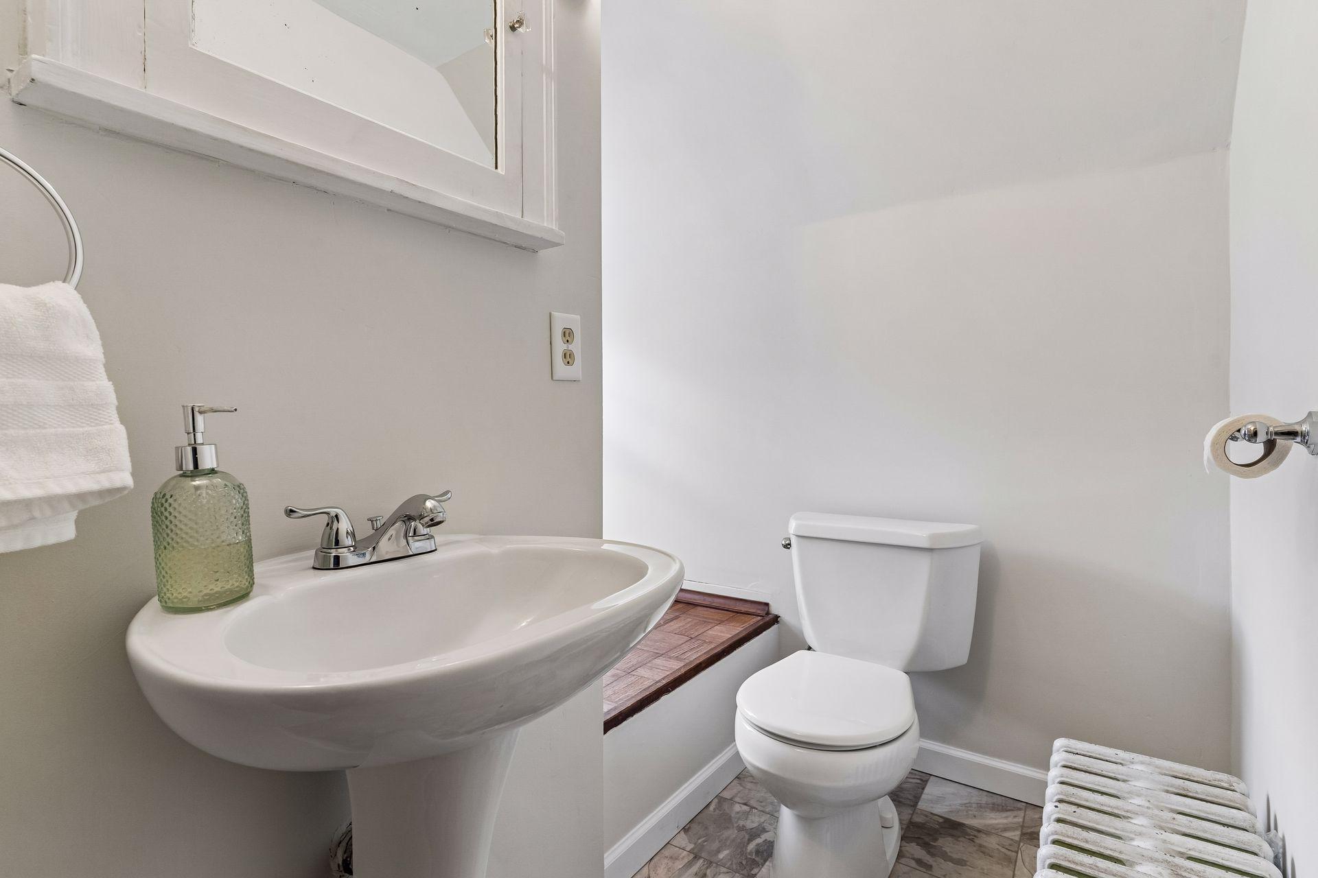 5436 Bryant Avenue S Property Photo 30