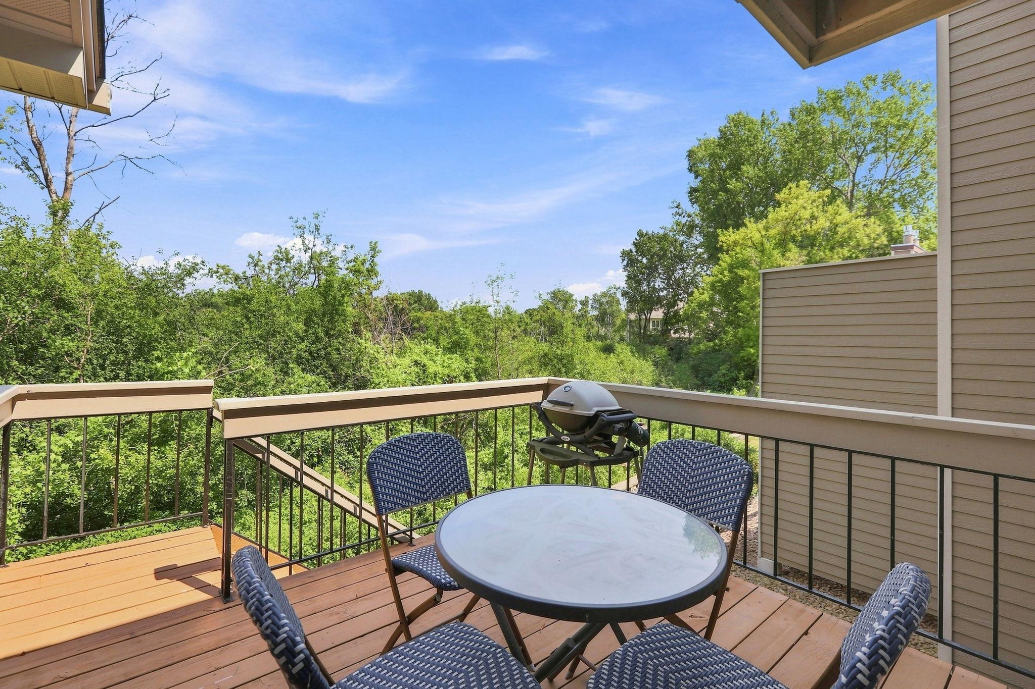 5423 Butternut Circle Property Photo 13