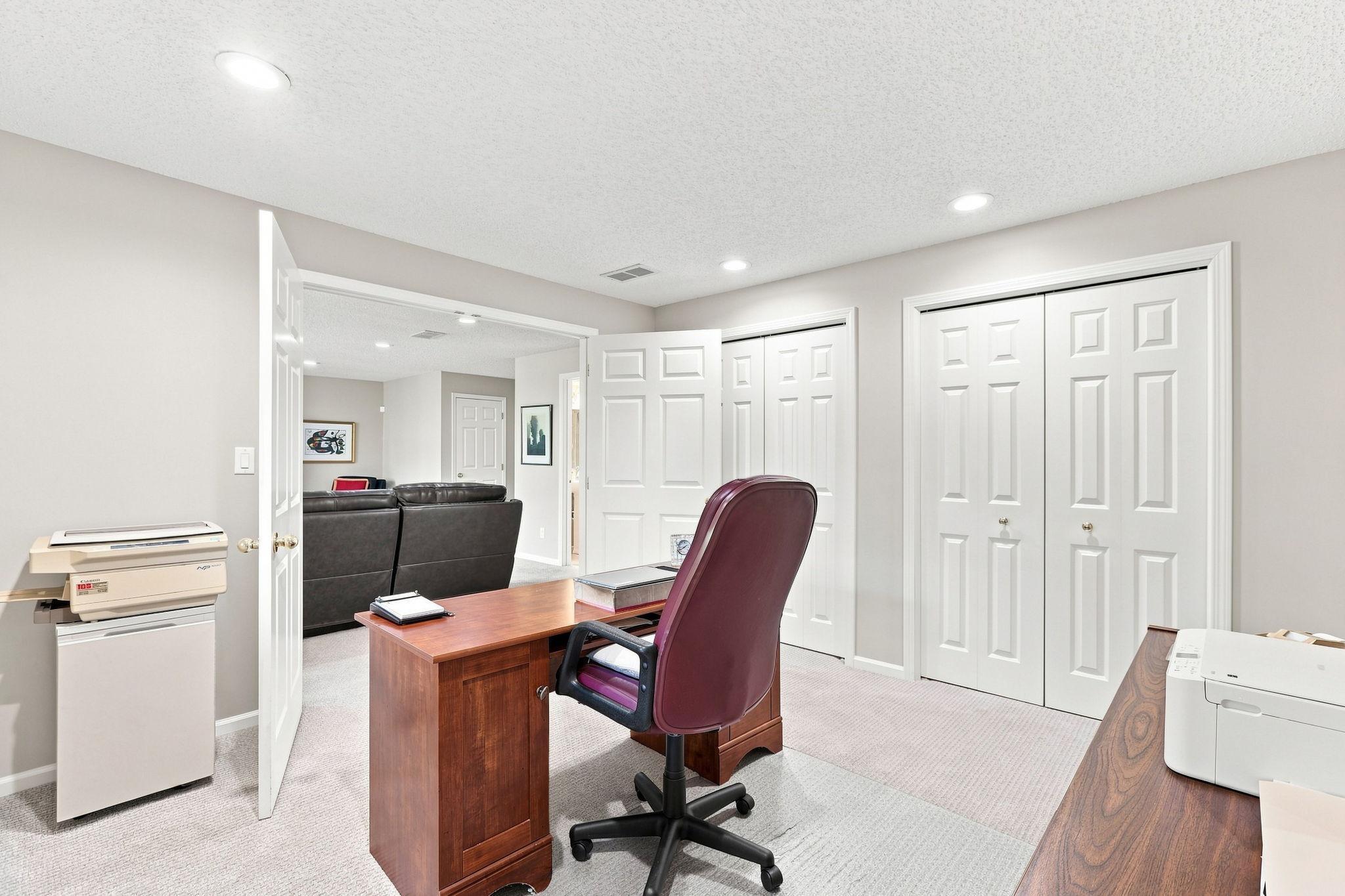 5423 Butternut Circle Property Photo 31