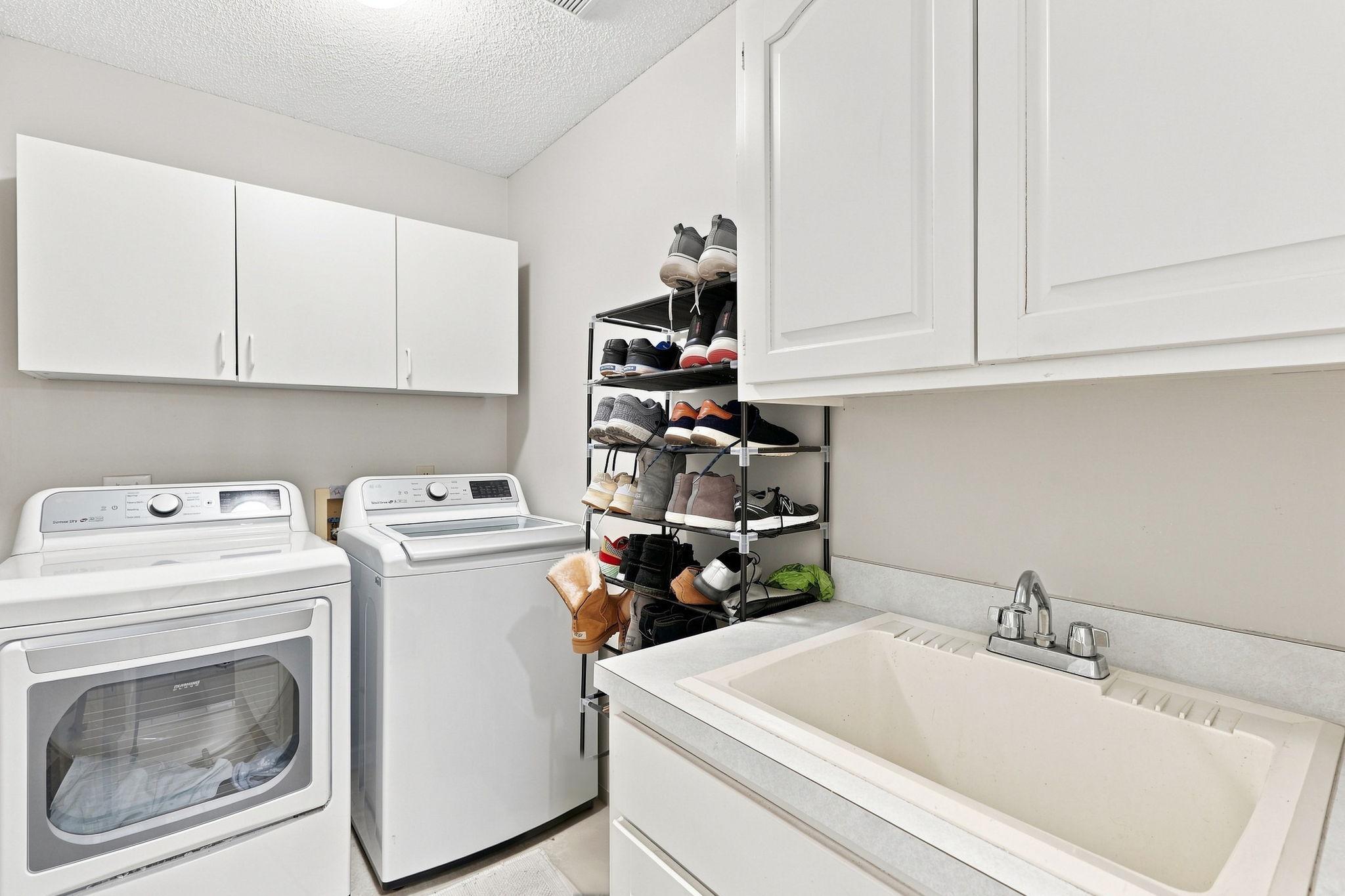 5423 Butternut Circle Property Photo 35