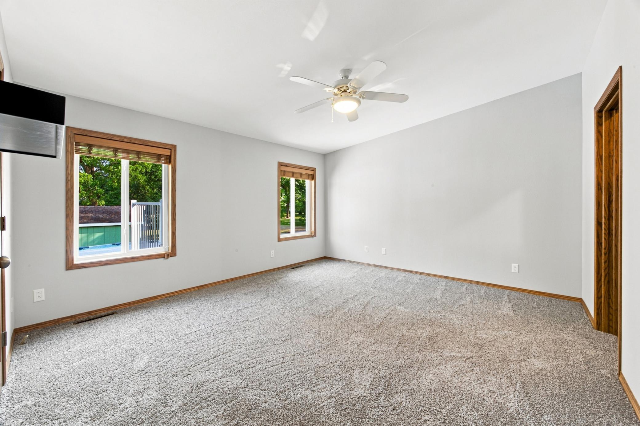 102 3rd Street Property Photo 13