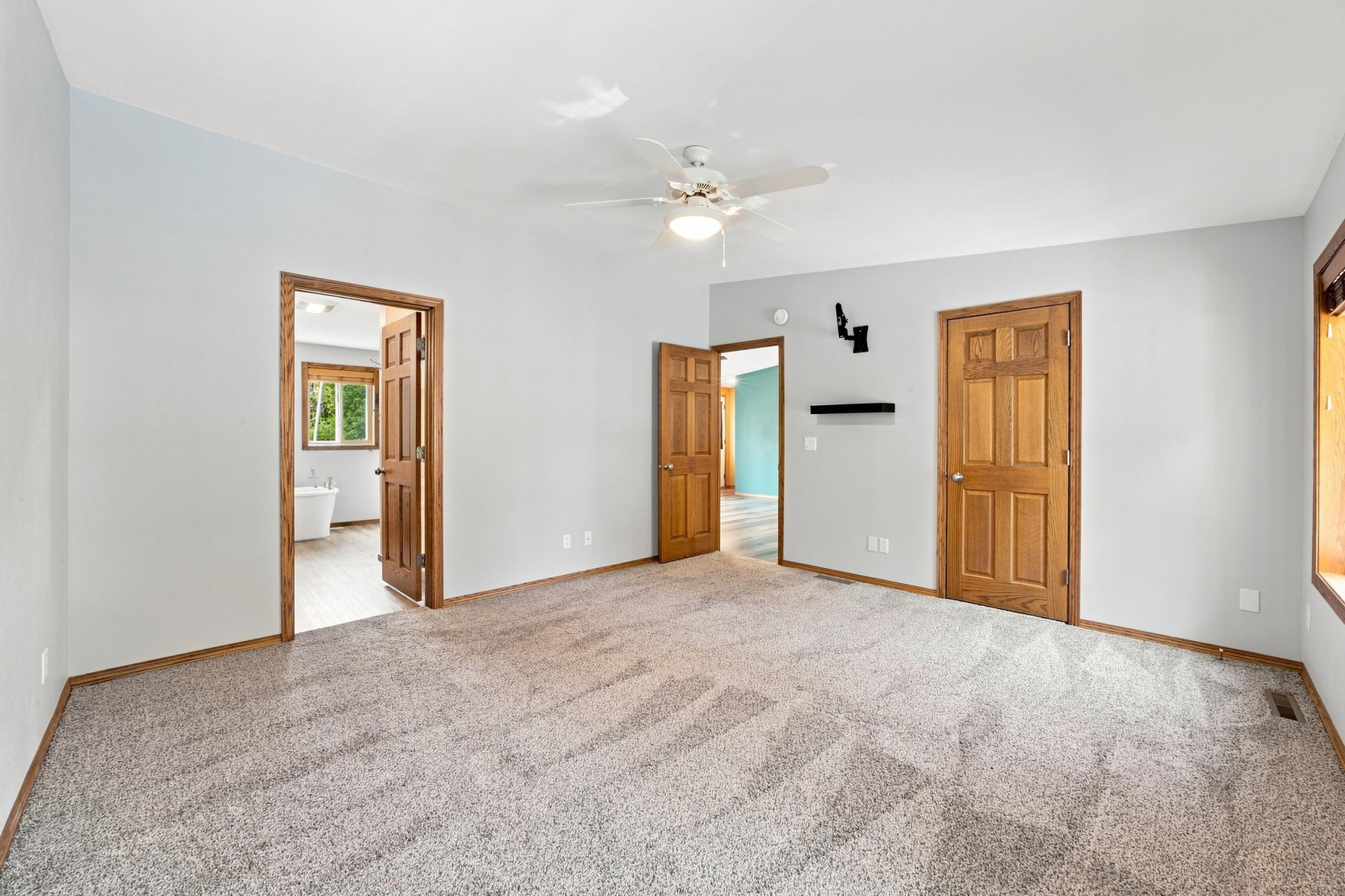 102 3rd Street Property Photo 14