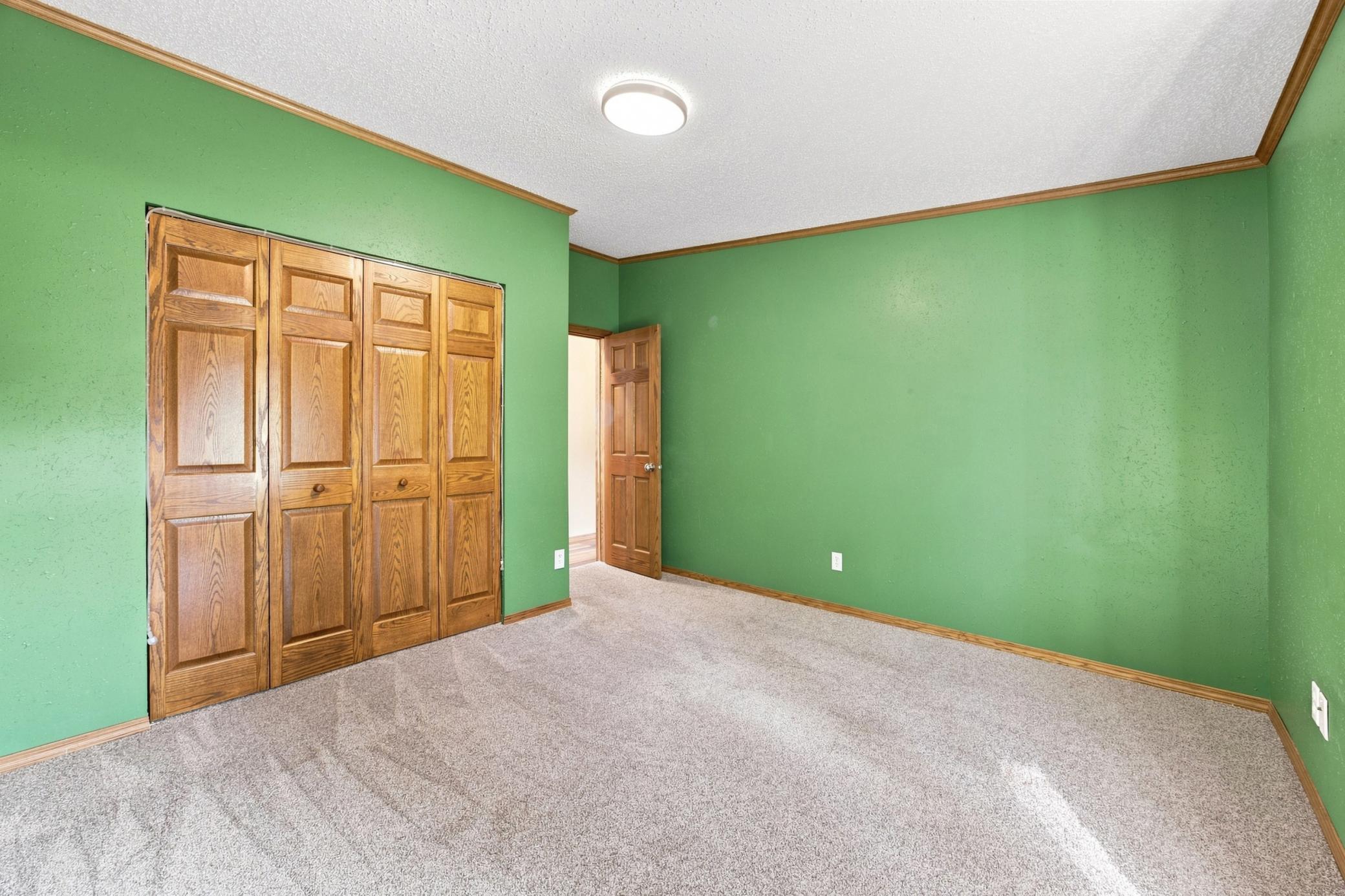 102 3rd Street Property Photo 22
