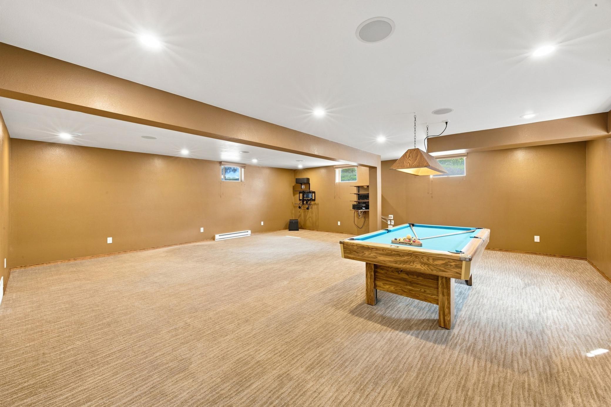 102 3rd Street Property Photo 24