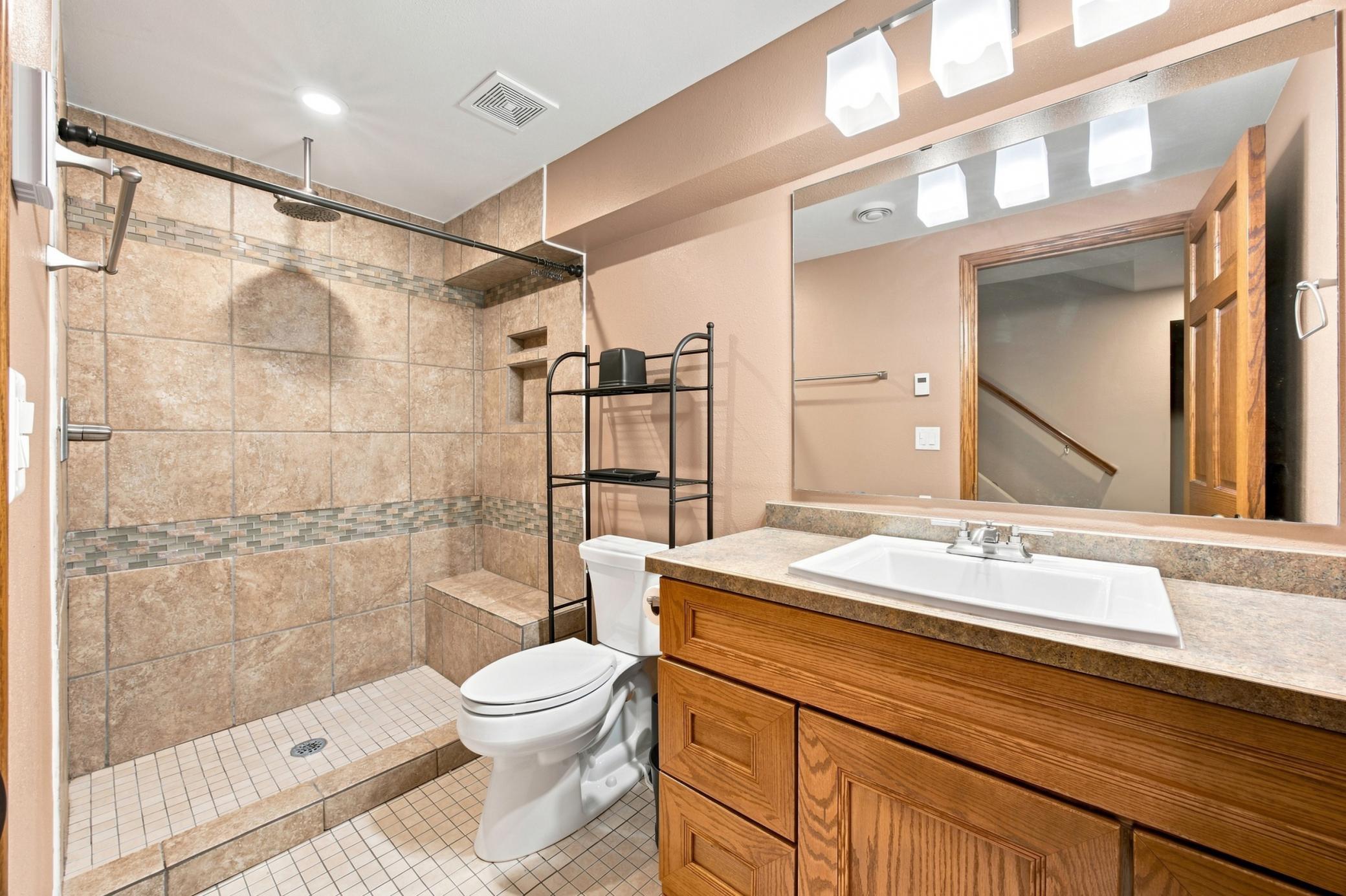 102 3rd Street Property Photo 31
