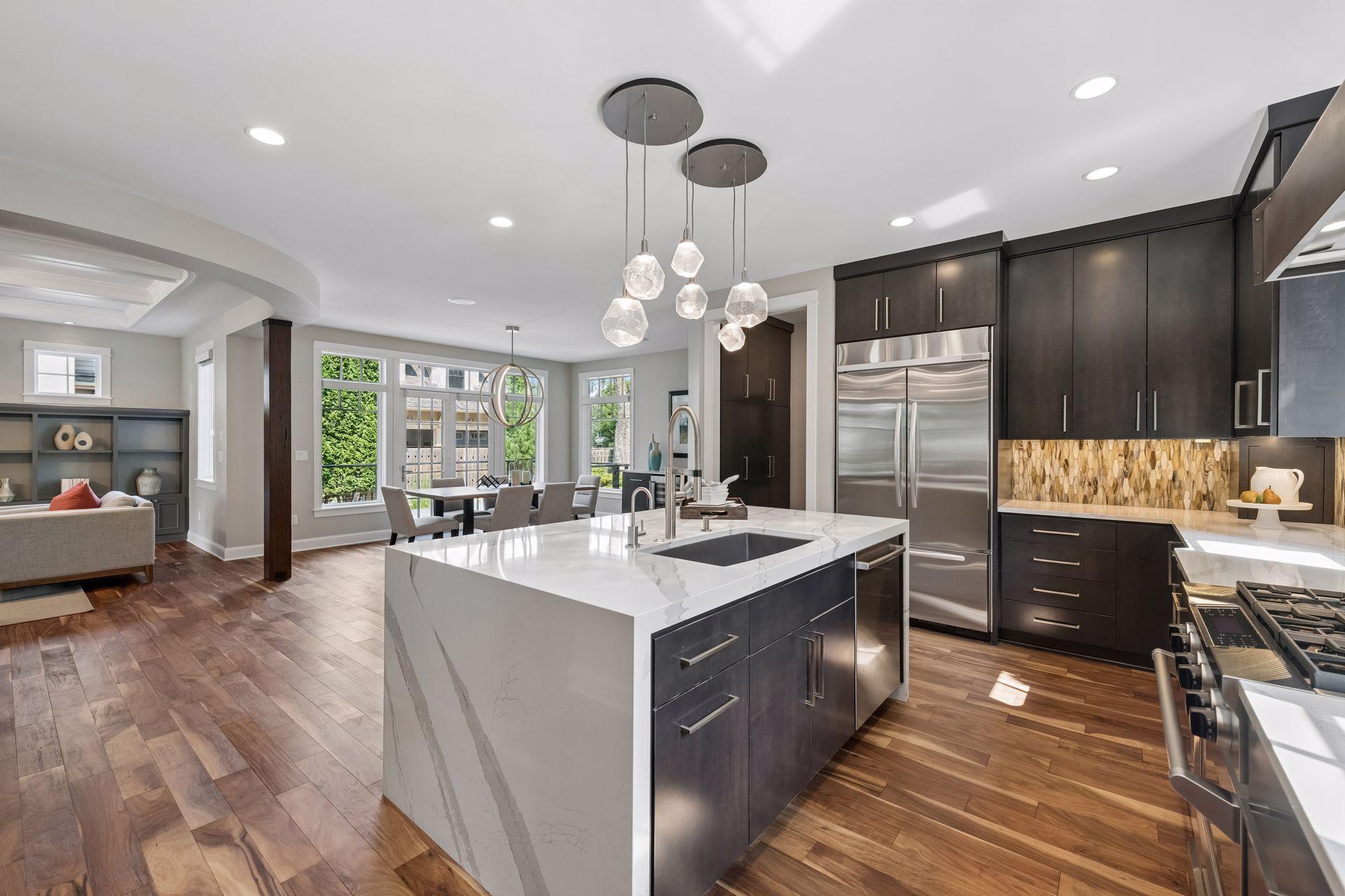 633 Park Street E Property Photo 10