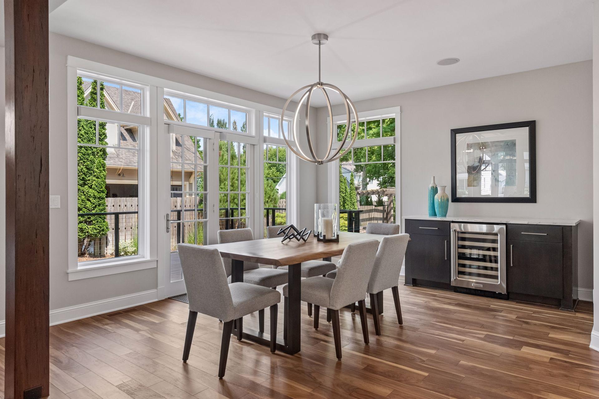 633 Park Street E Property Photo 11