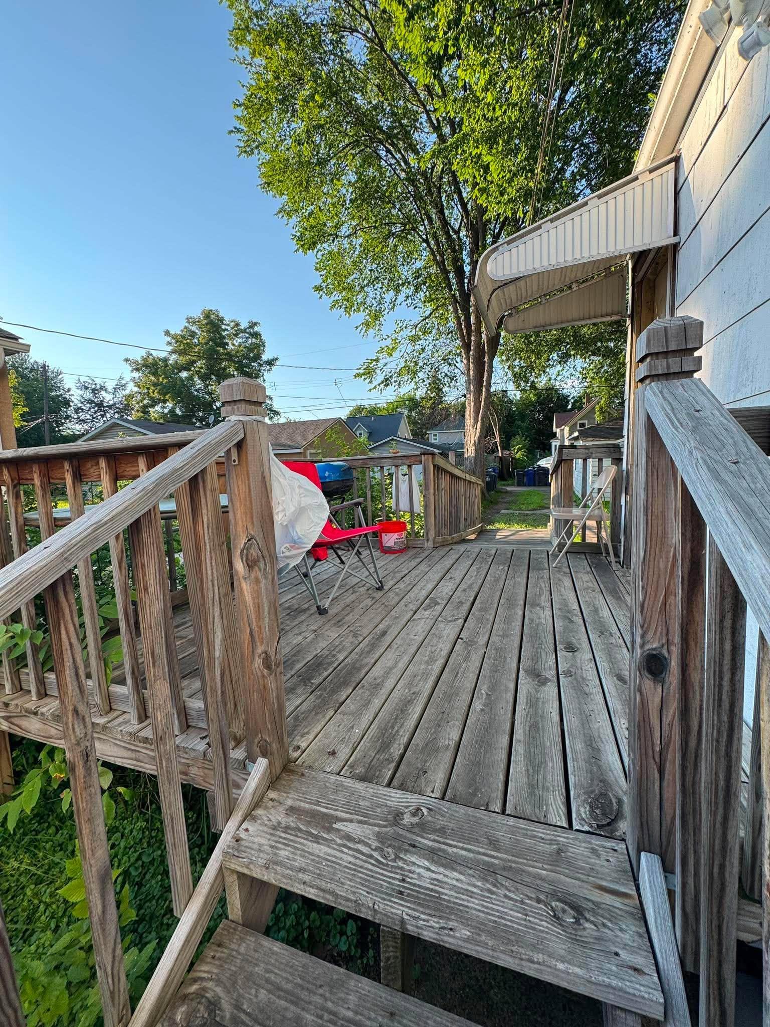 861 Cook Avenue E Property Photo 4