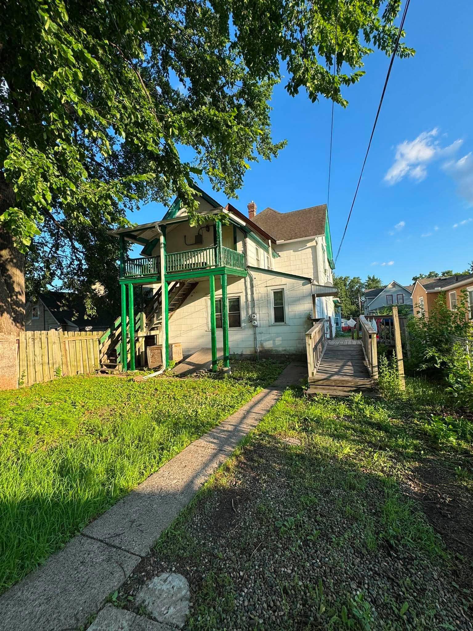 861 Cook Avenue E Property Photo 16