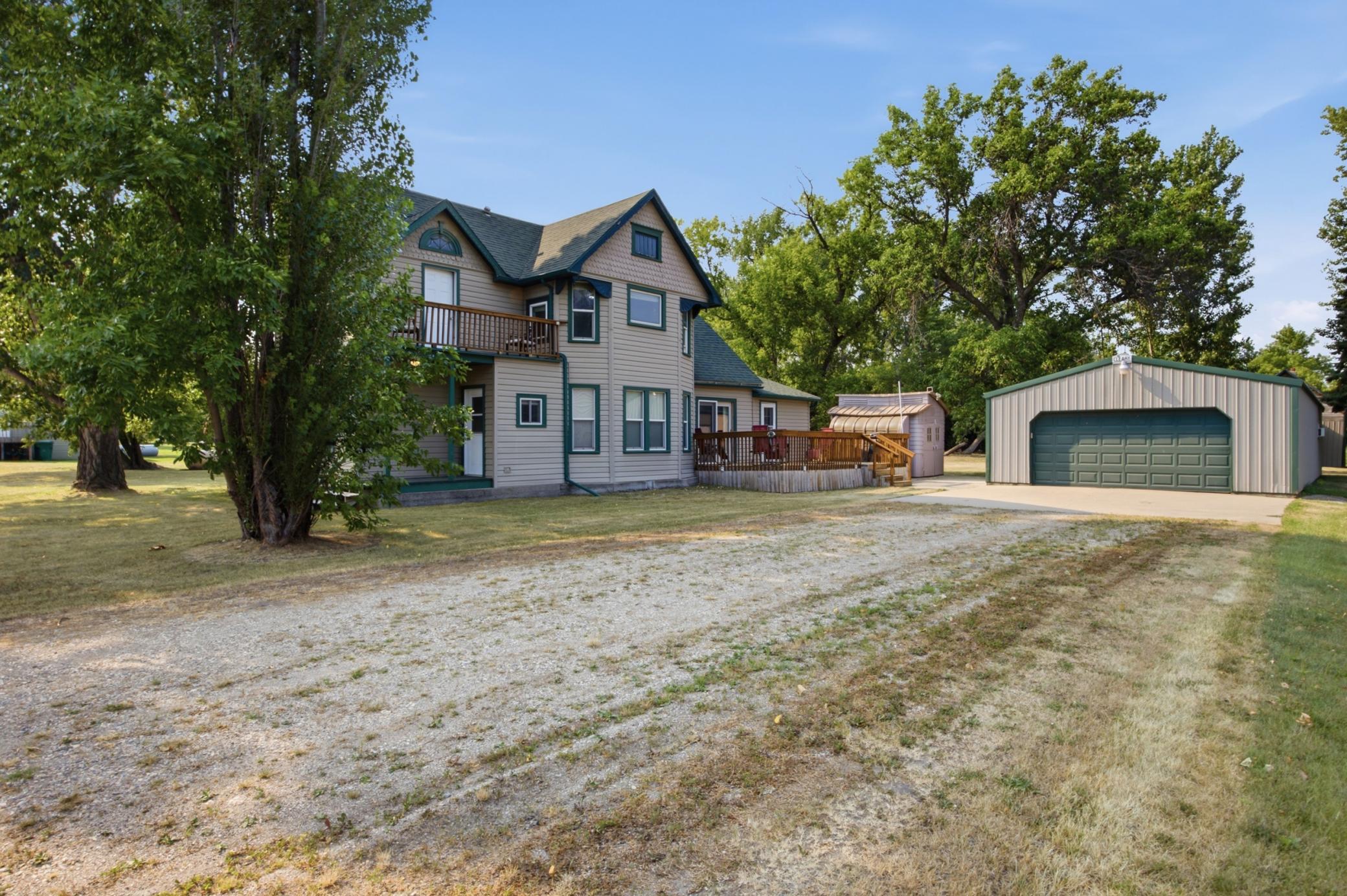 295 9th Avenue Property Photo 1