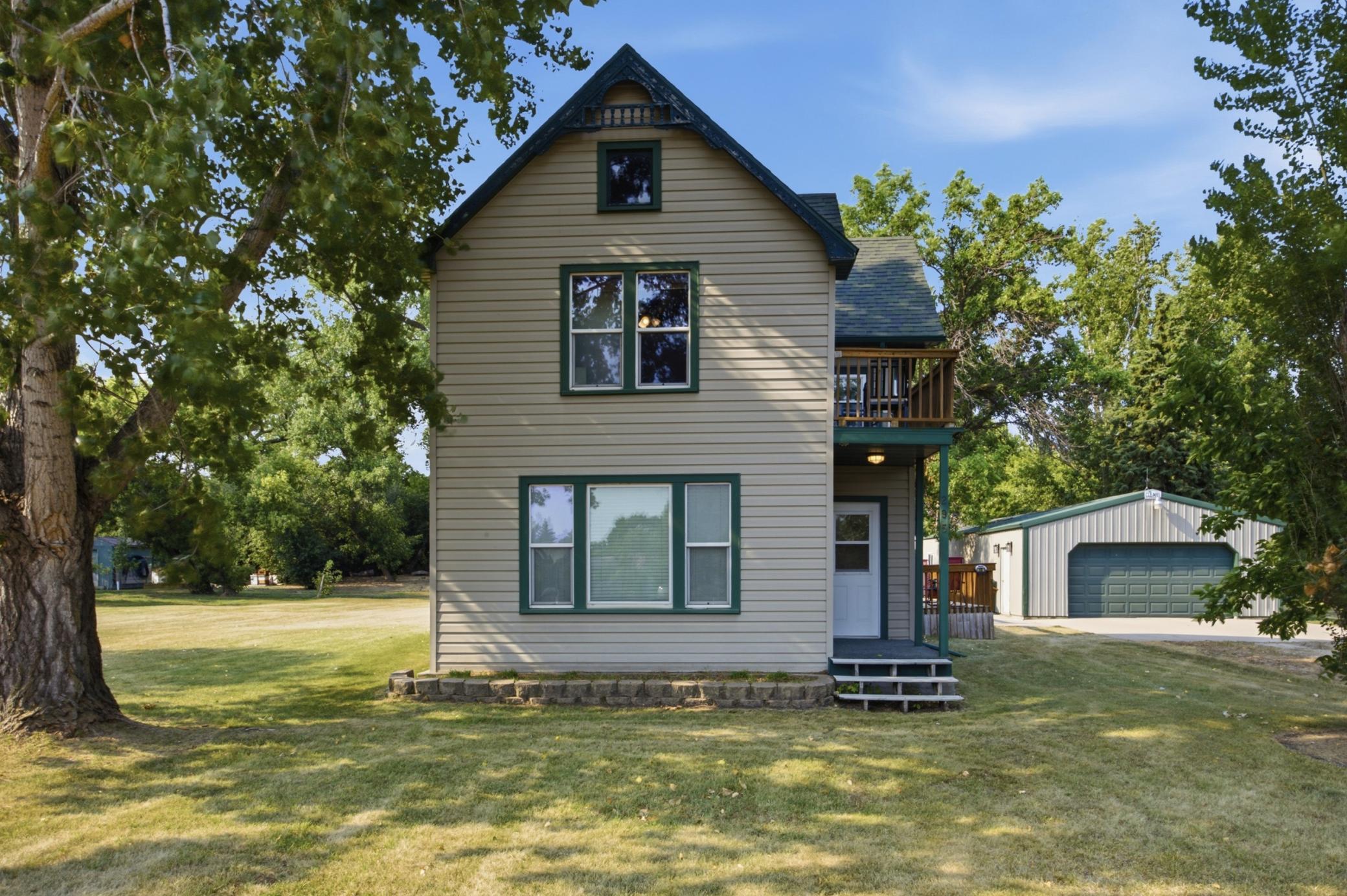 295 9th Avenue Property Photo 2