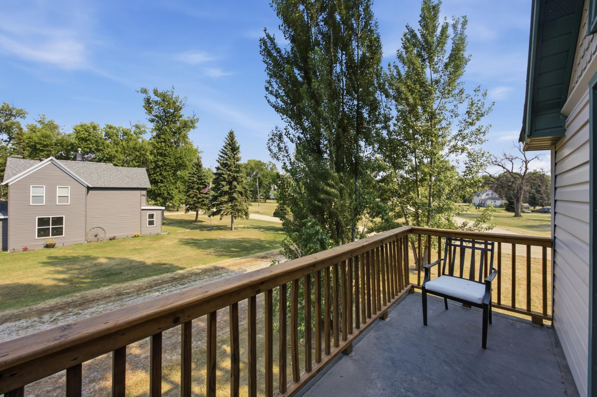 295 9th Avenue Property Photo 25