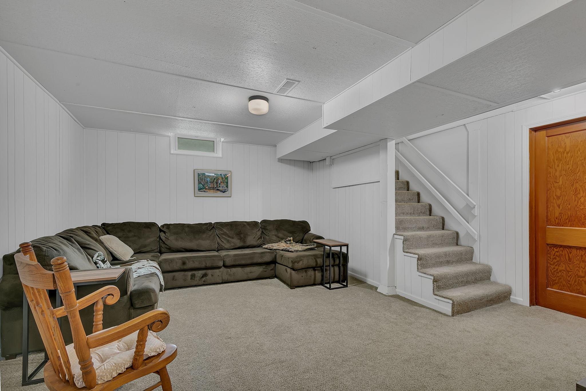 1049 16th Avenue S Property Photo 17