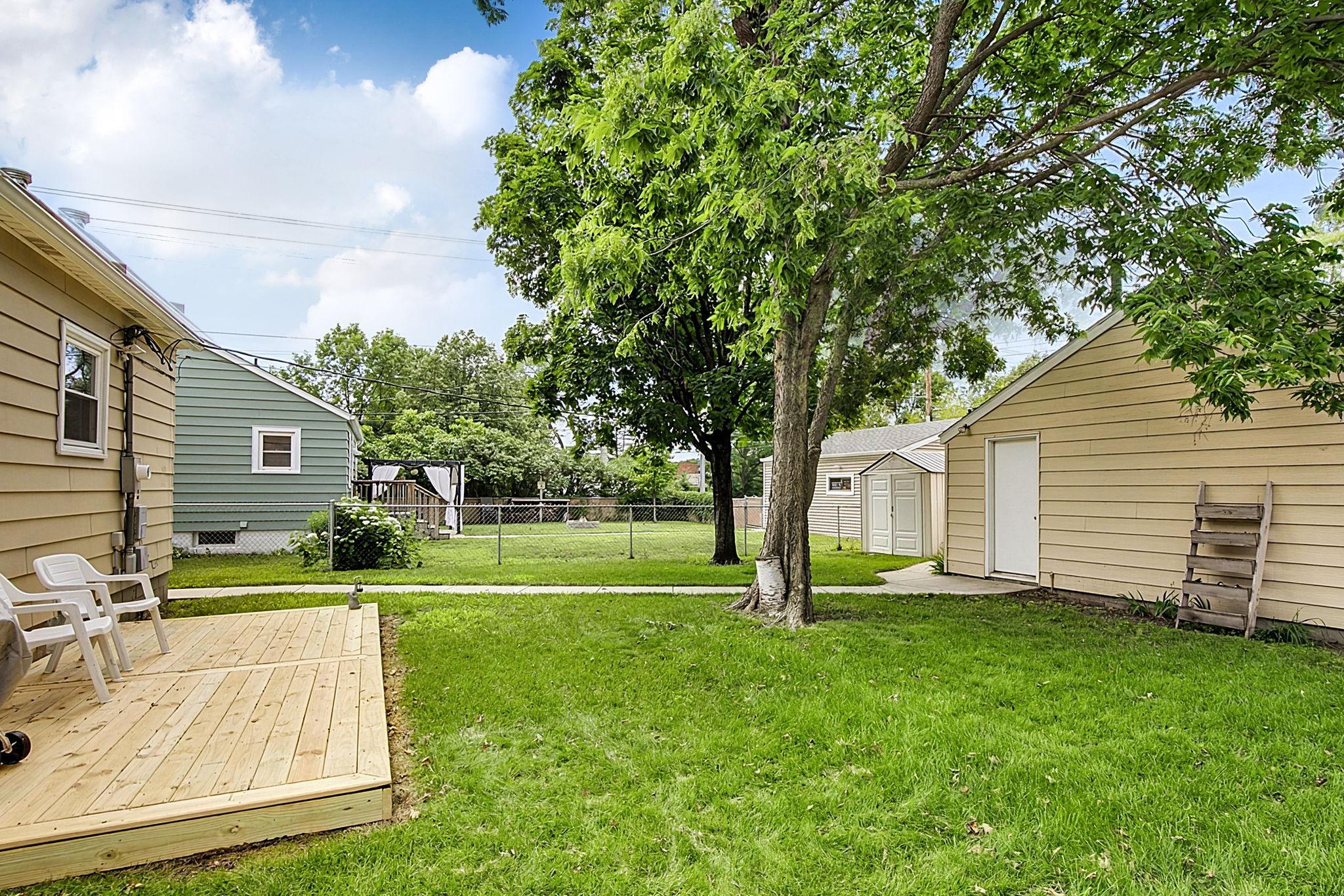 1049 16th Avenue S Property Photo 27