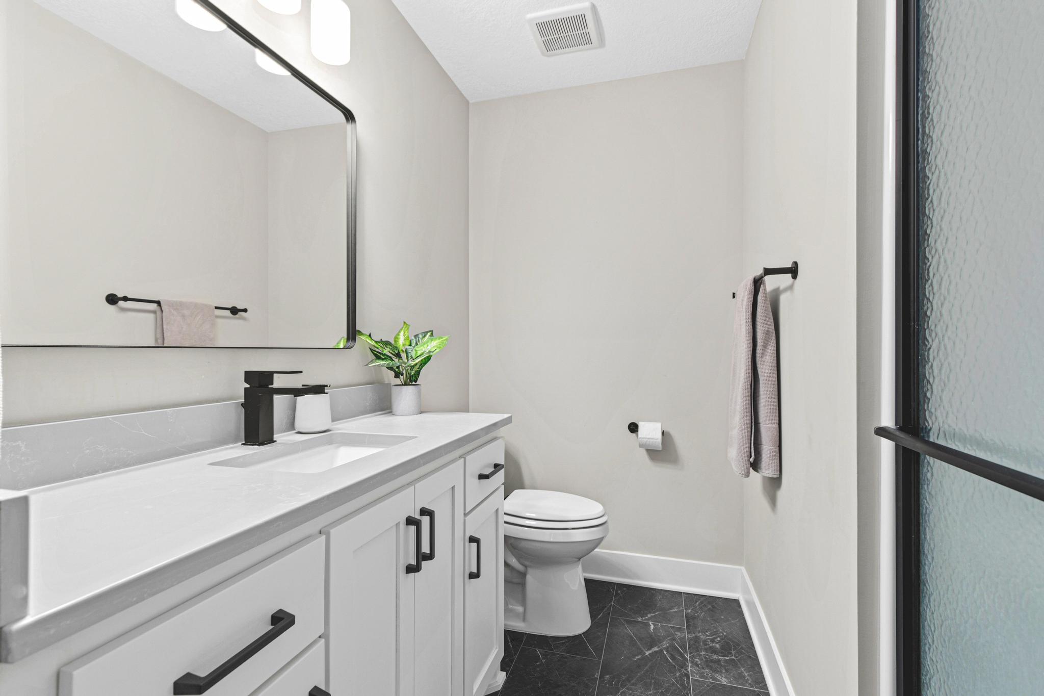 7036 Crowne Oak Road Property Photo 34