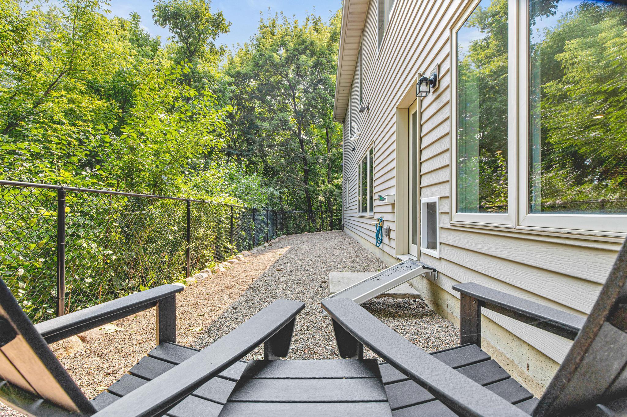 7036 Crowne Oak Road Property Photo 41