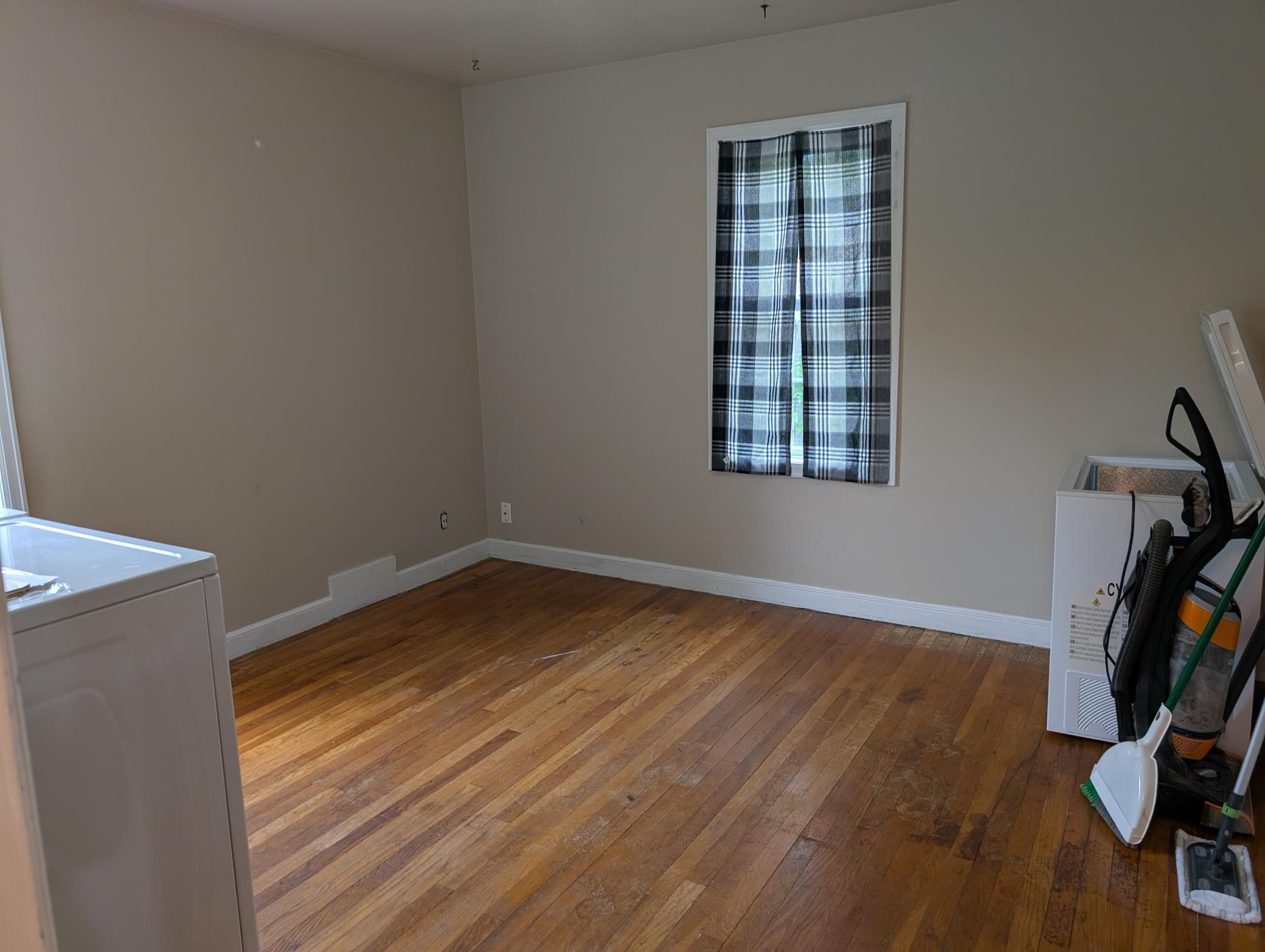 805 2nd Street Property Photo 6