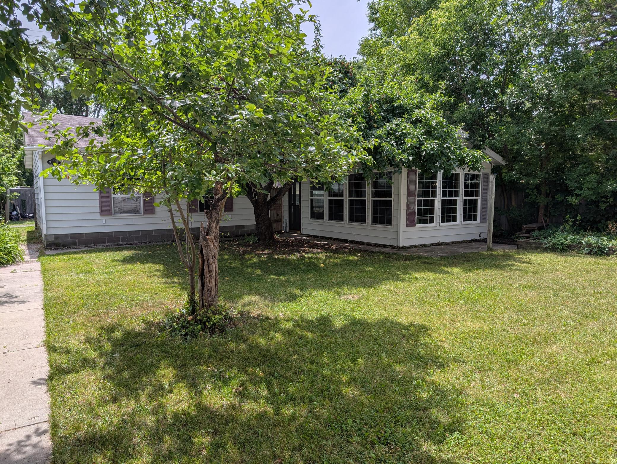 805 2nd Street Property Photo 13