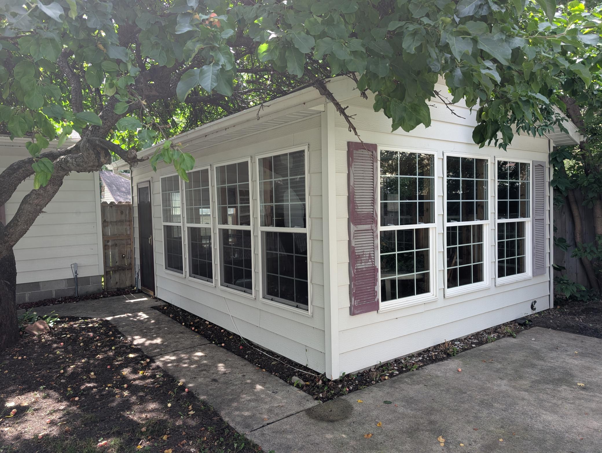 805 2nd Street Property Photo 14
