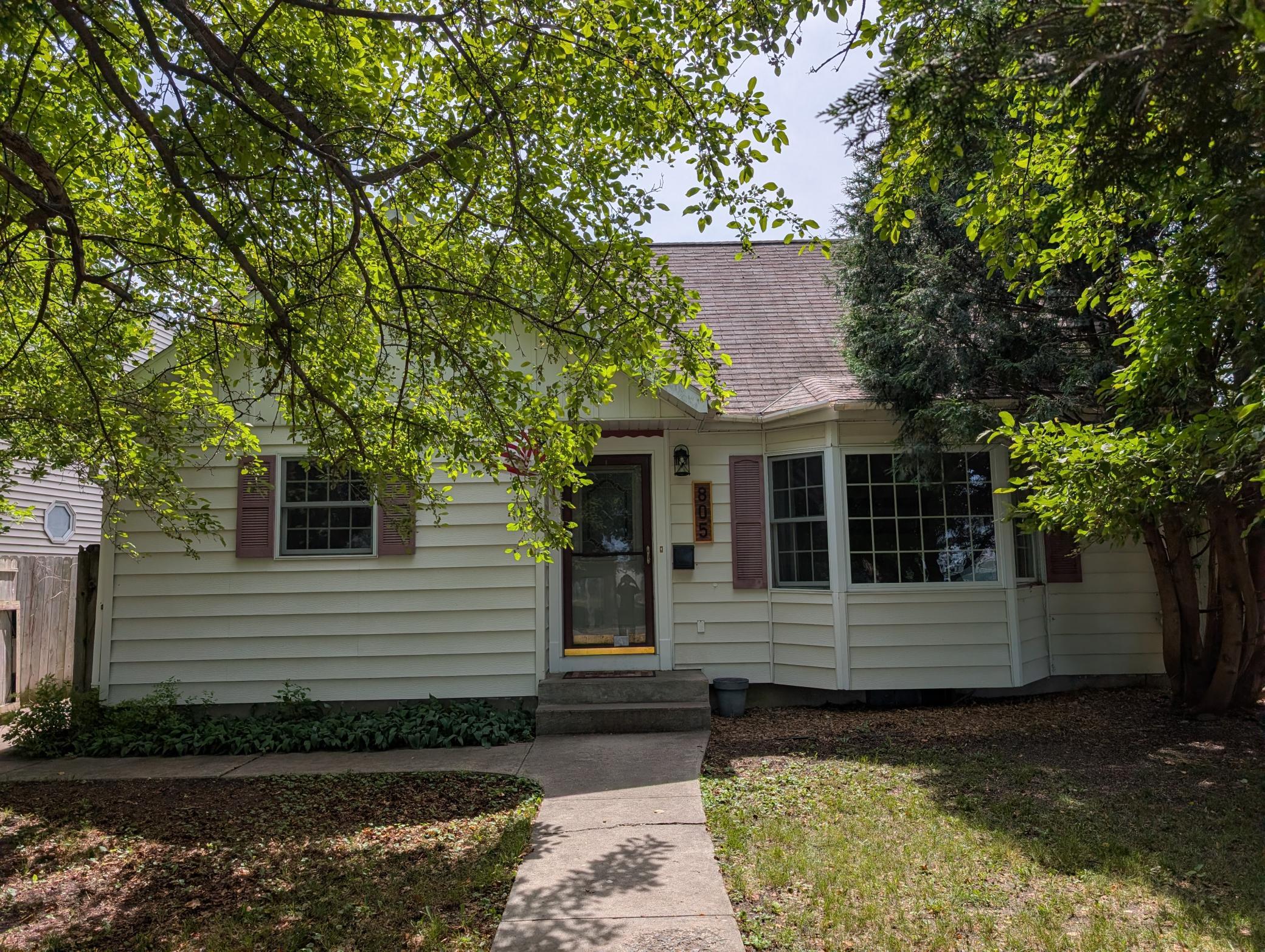 805 2nd Street Property Photo 22