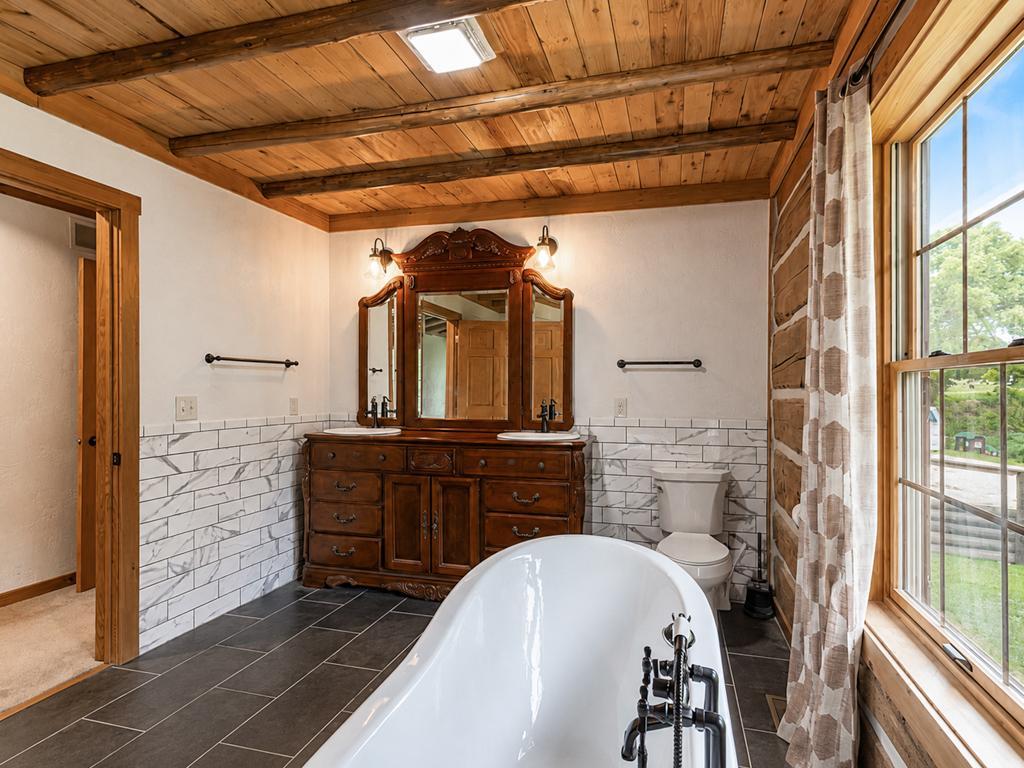 1103 Terrasol Lane Property Photo 23